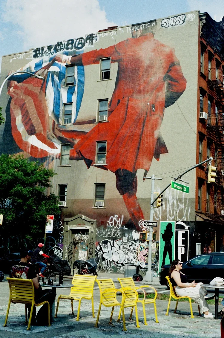 Analog: New York City, 2023. 