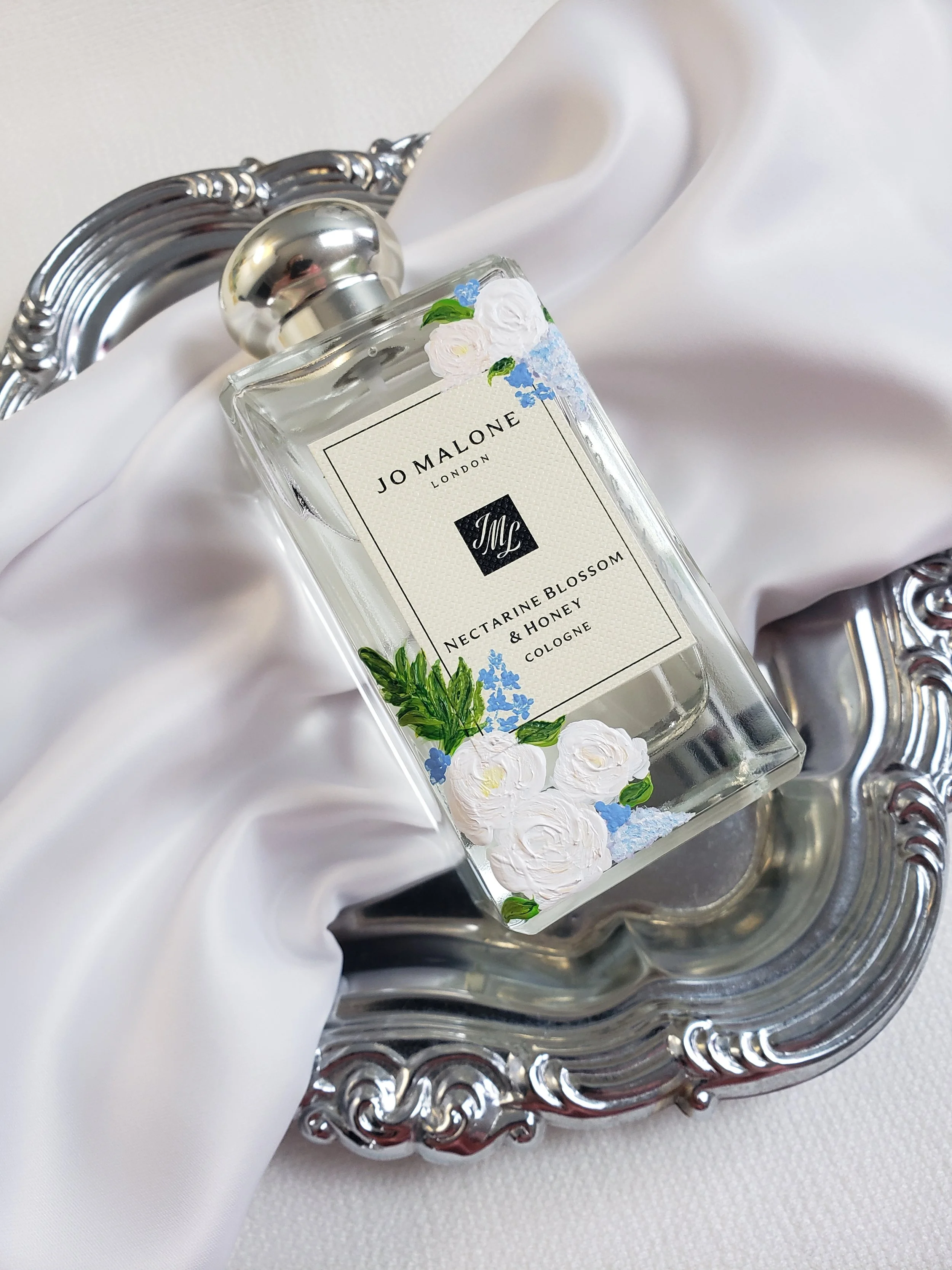 painted-bridal-perfume-bottles-wedding-gift-toronto.jpg