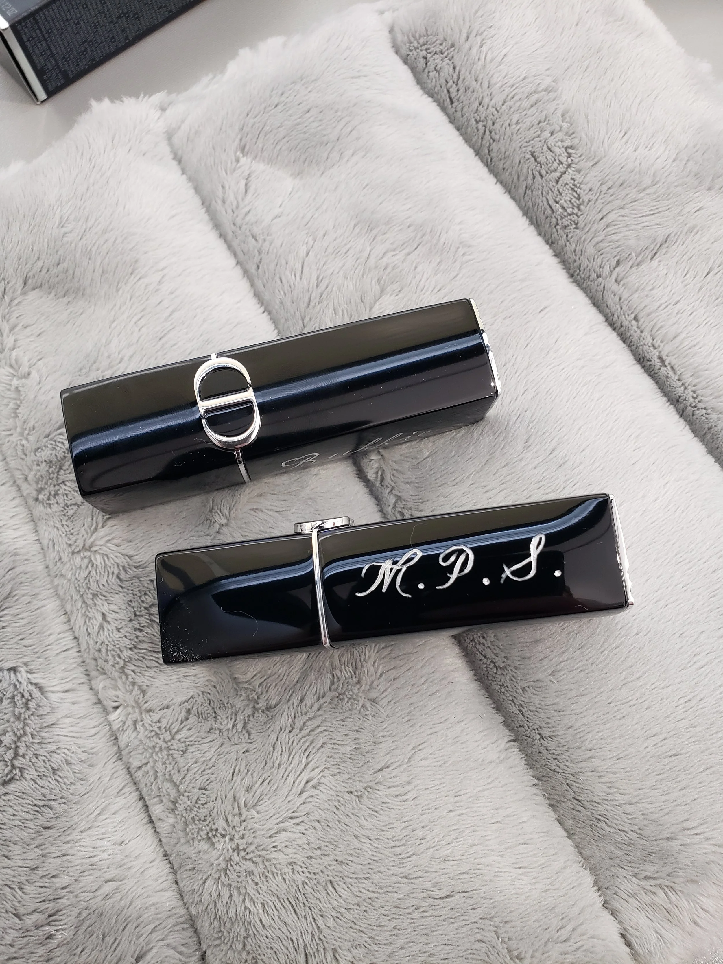lipstick personalization, lipstick engraving