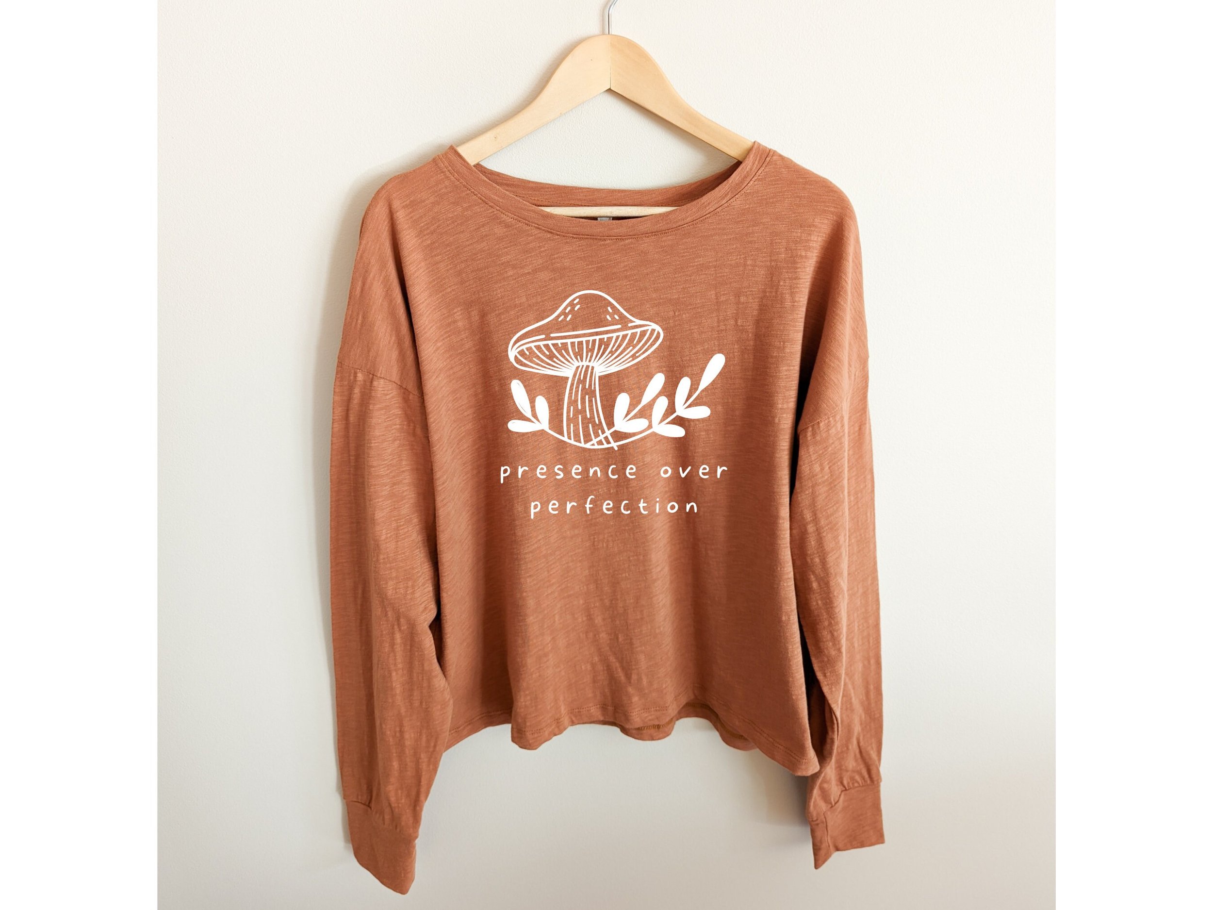 https://i.etsystatic.com/35546460/r/il/dfe53d/4332976128/il_fullxfull.4332976128_5ynv.jpg