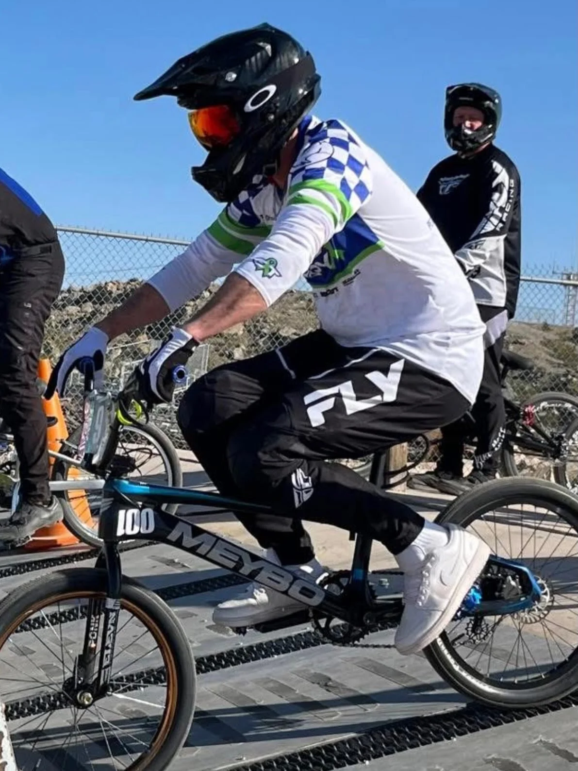 The long wait is over to announce our final addition to the Cycle Therapy Family. Long overdue but worth the wait. Help us welcome our 2026 Coach/Rider Brent @pointsleeder Lee. We are more than excited to bring together another Washington Powerhouse 