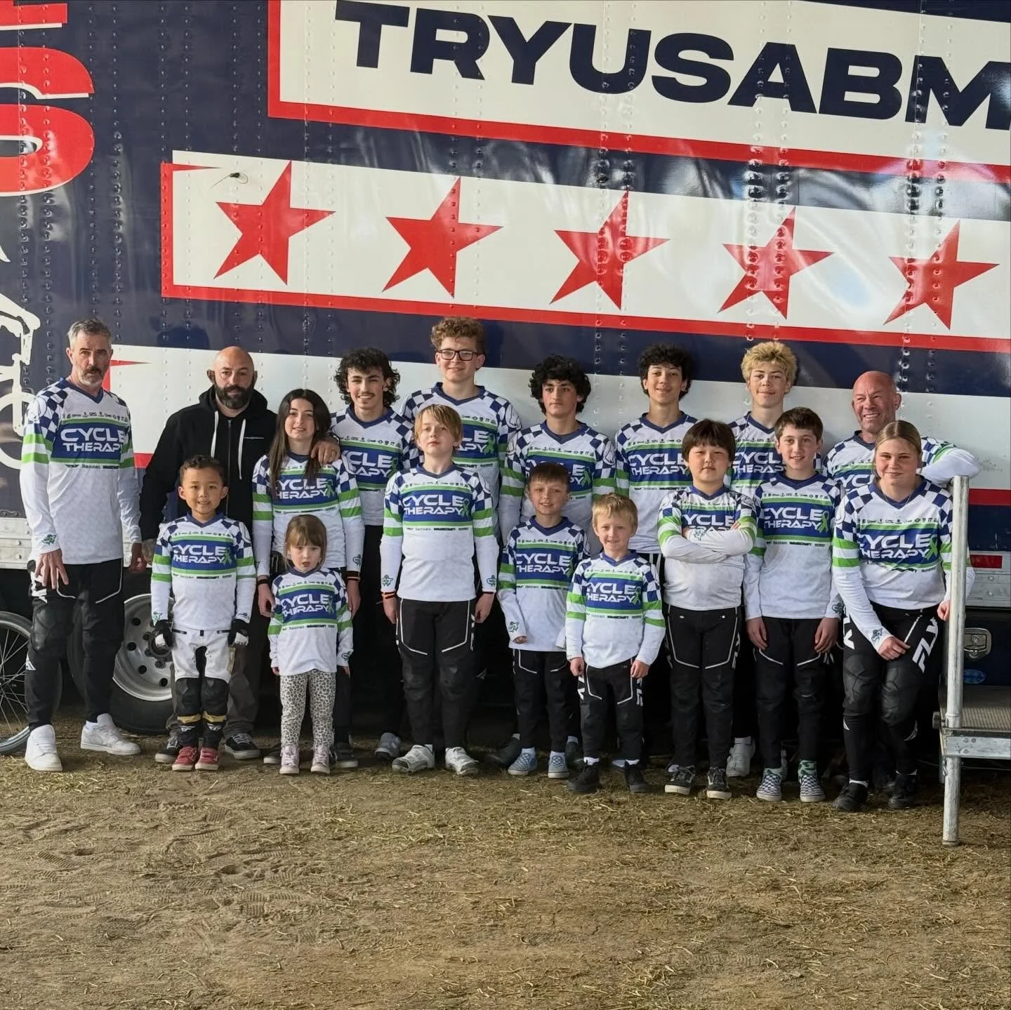 What a great weekend of racing at the @usabmx Great Northwest Nationals in Redmond, Oregon. This was our first official national as a registered Bike Shop team, placing 4th, 6th, and 4th as a team. Thanks to our sponsors!
WWW.CYCLETHERAPYRACING.ORG
P