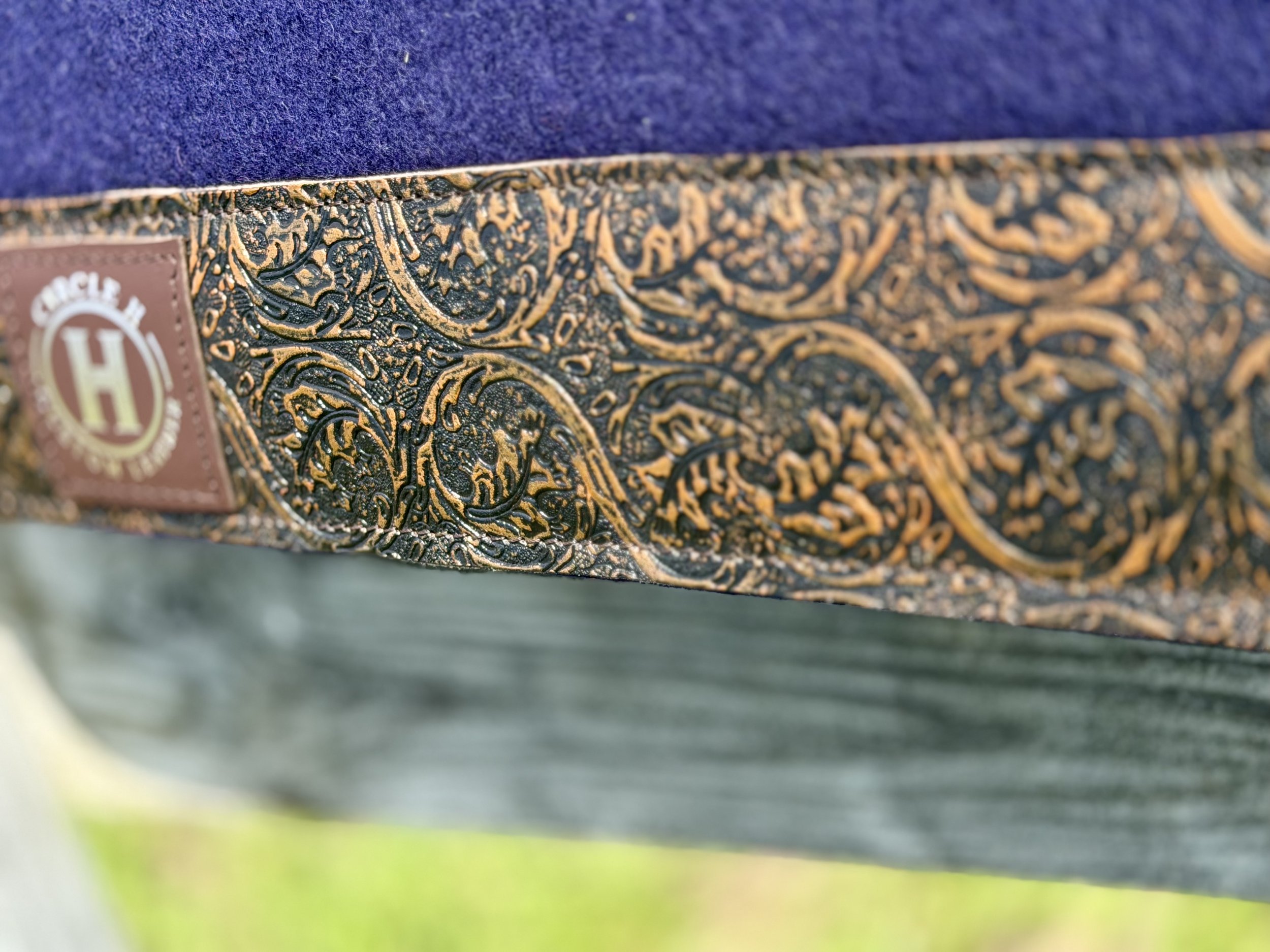 Circle H Hell-Bent Saddle Pad – Midnight Gold