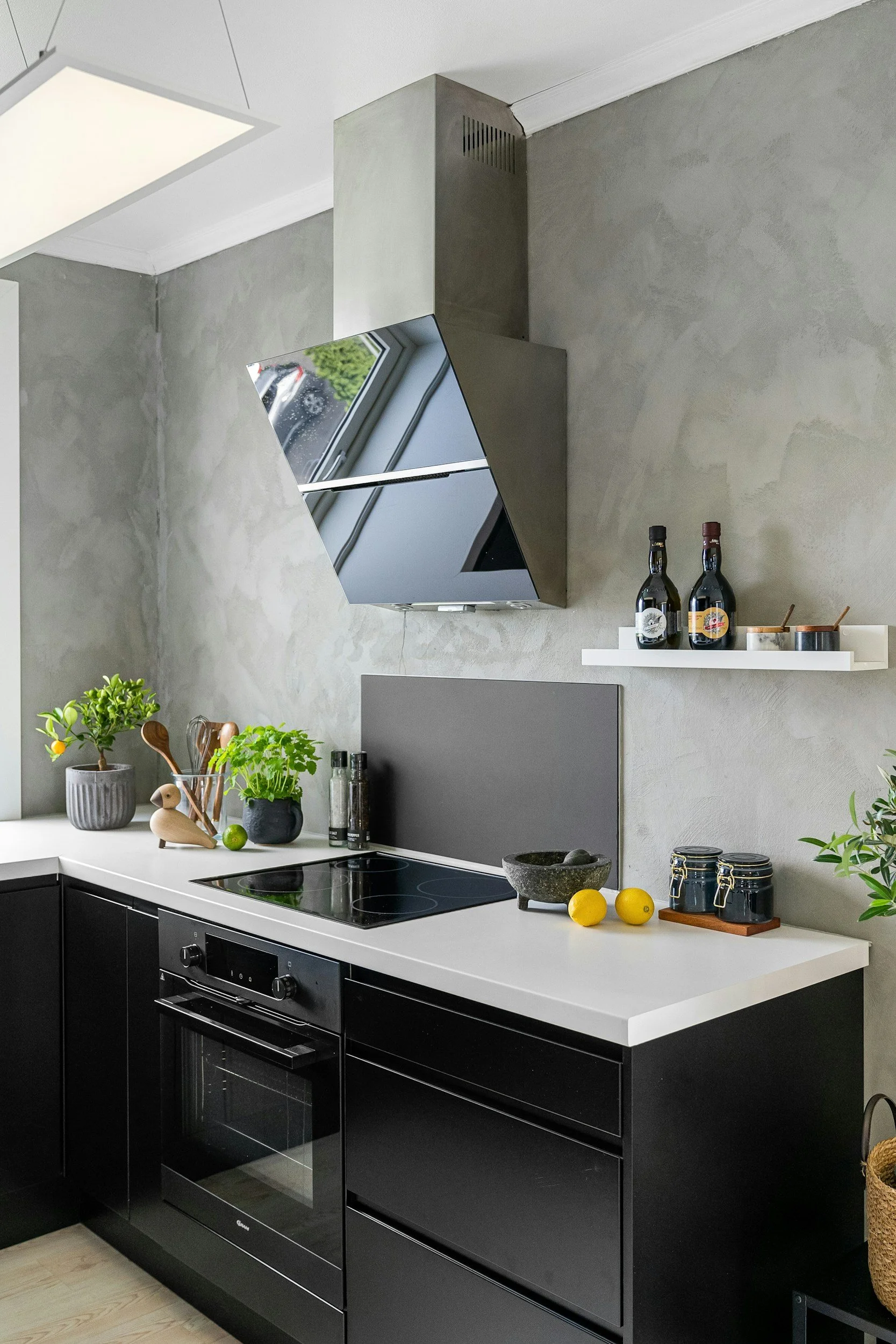 Cooktop vs. Range: Which Is Right for Your Kitchen?