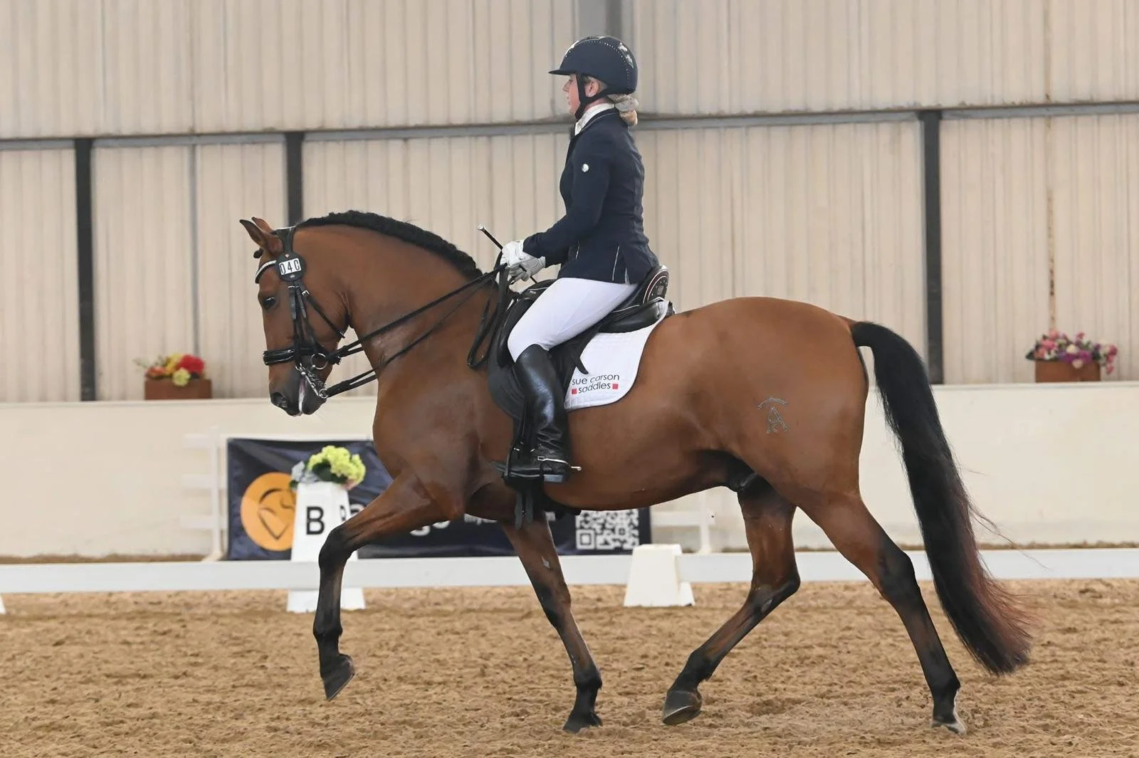 LUCY GATENSBURY - MONDAY CLINIC 