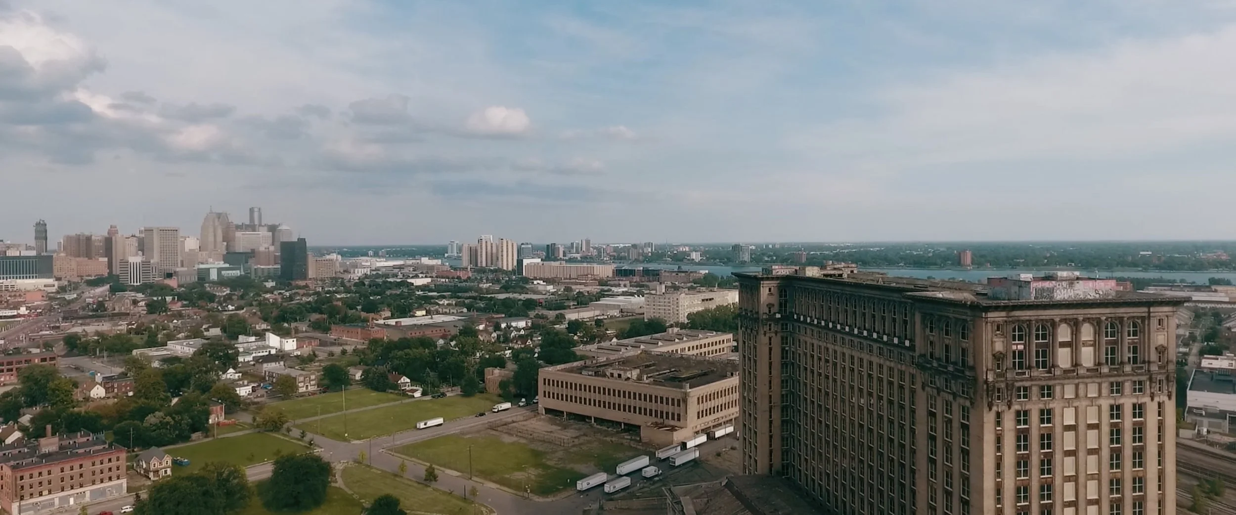 Commercial/Promotional Visuals