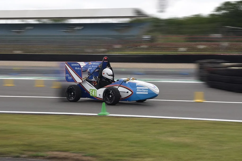 What an amazing week at Formula Student UK!
After months of hard work, long nights, and relentless dedication, our team saw the results of their efforts come to life on the track. Our car successfully passed all scrutineering stages: mechanical, elec