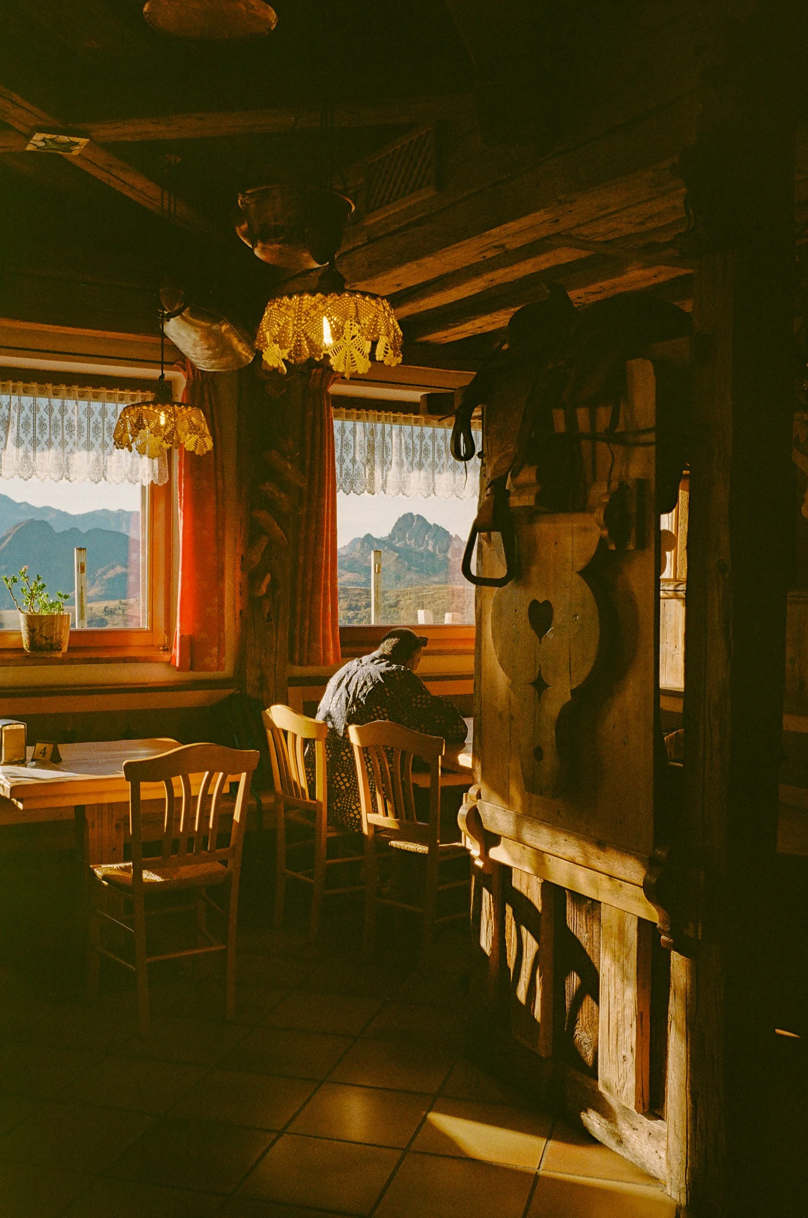 Dolomites_M6_Gold200 (1 of 1).jpg