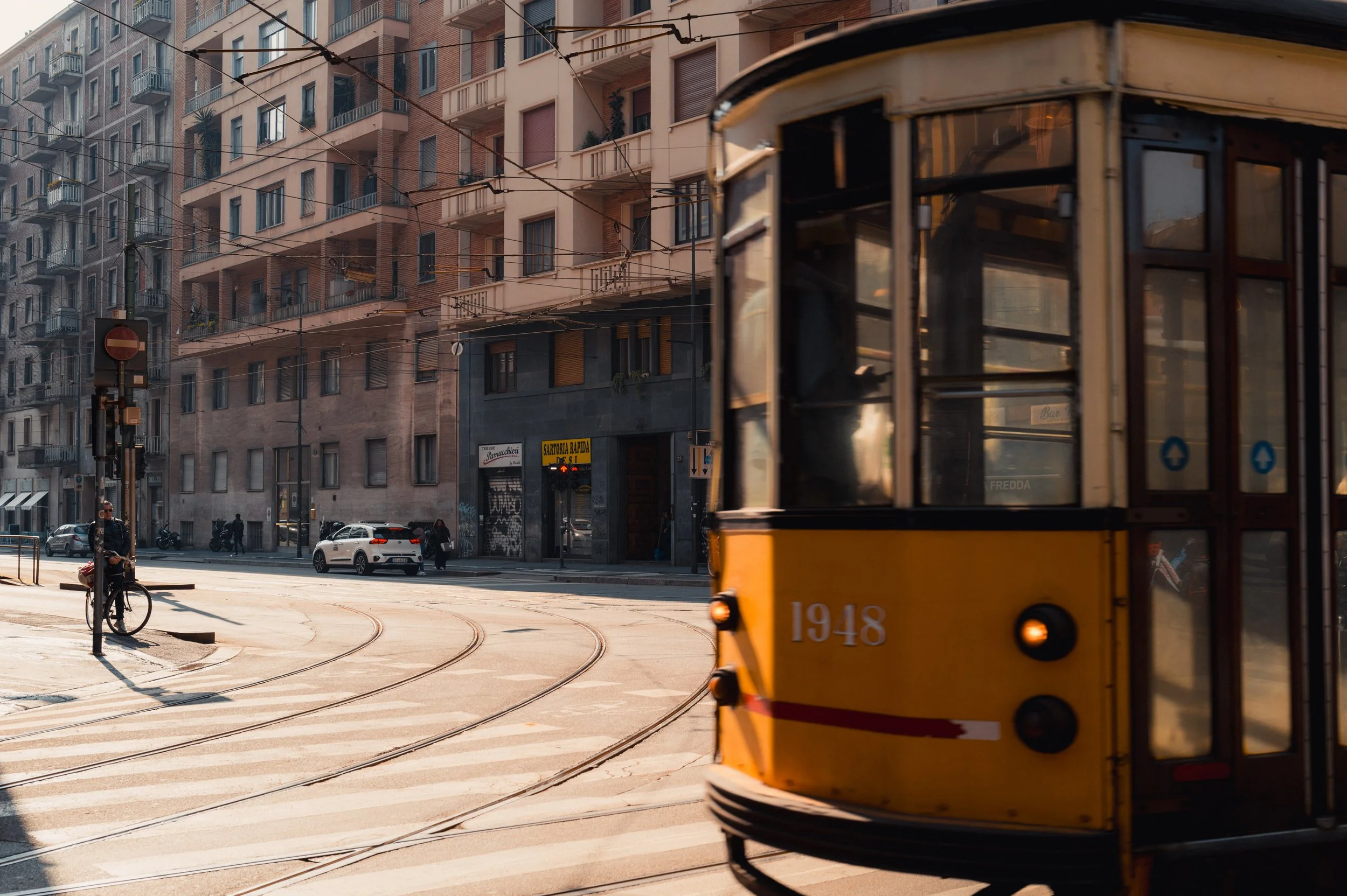Milano_Q3_Street (1 of 1)-2.jpg