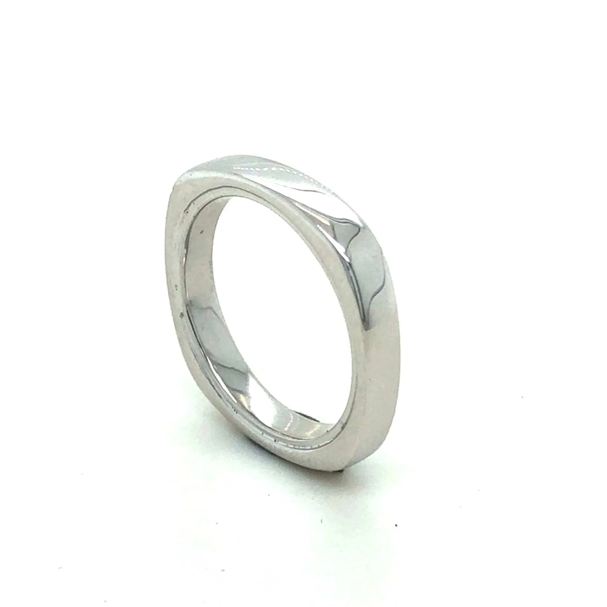 geschmiedeter Ring in Weissgold 750