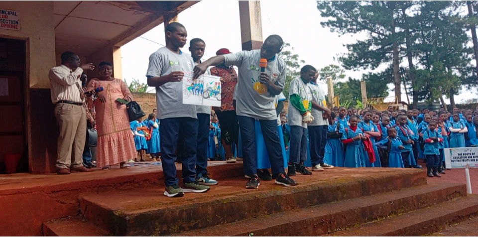 Baham au coeur des actions des ambassadeurs VIA au Cameroun