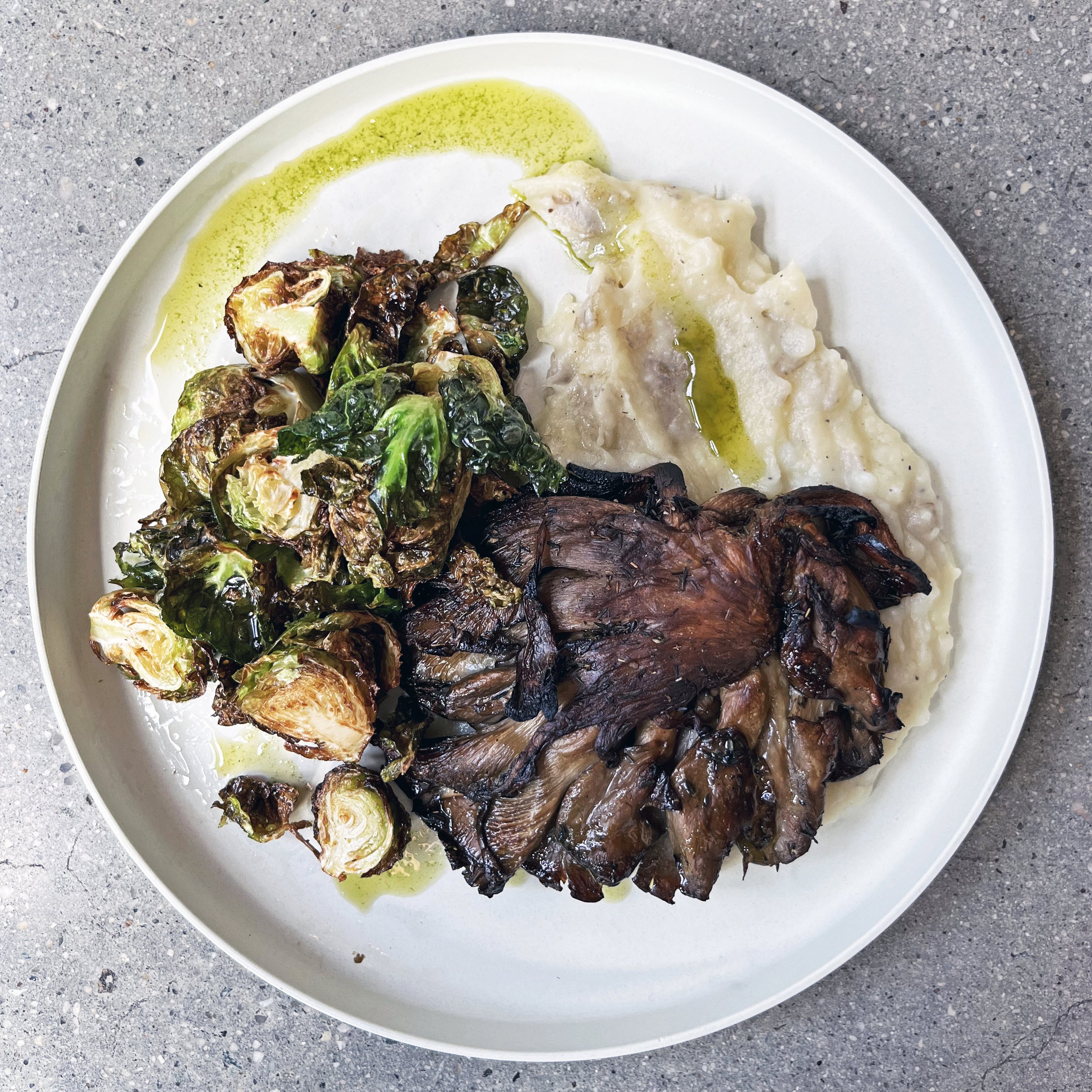 Chef's Shroom V Steak