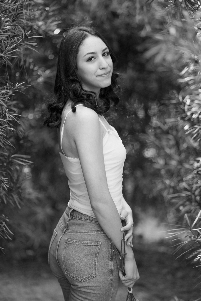 high-school-senior-girl-photographer-10.jpg