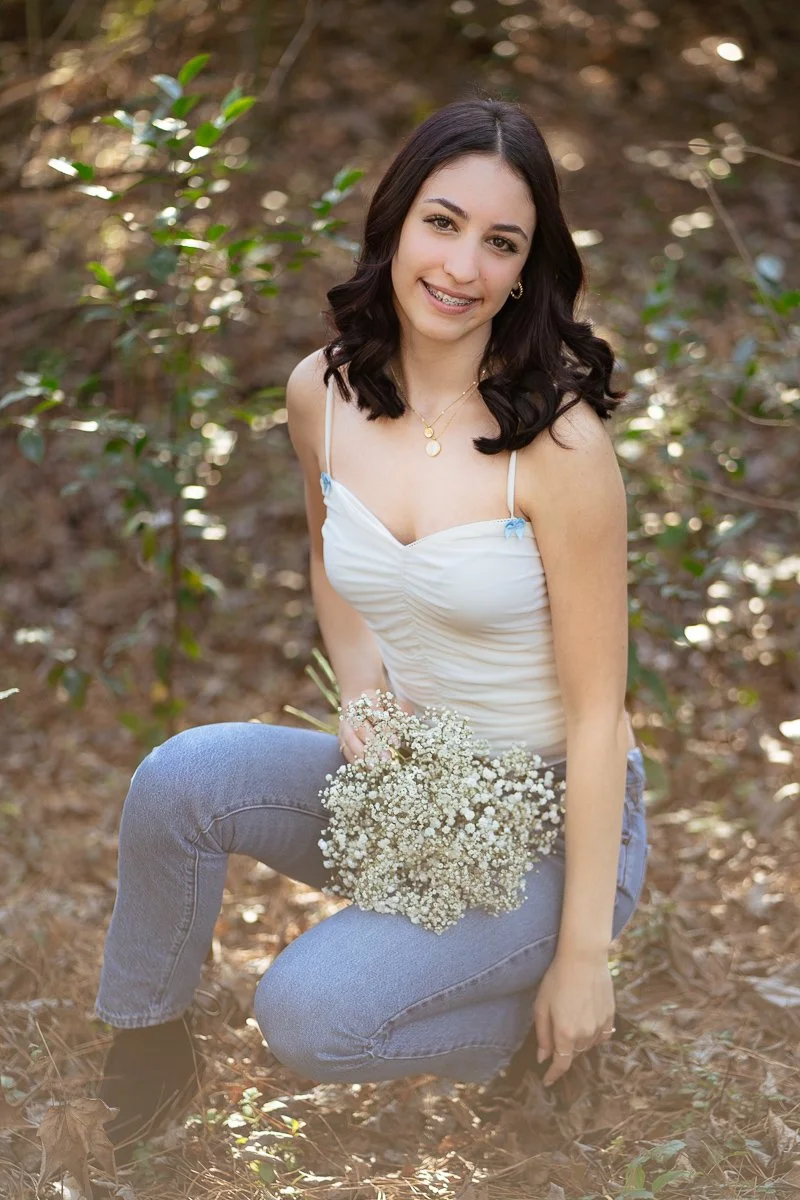 high-school-senior-girl-photographer-23.jpg