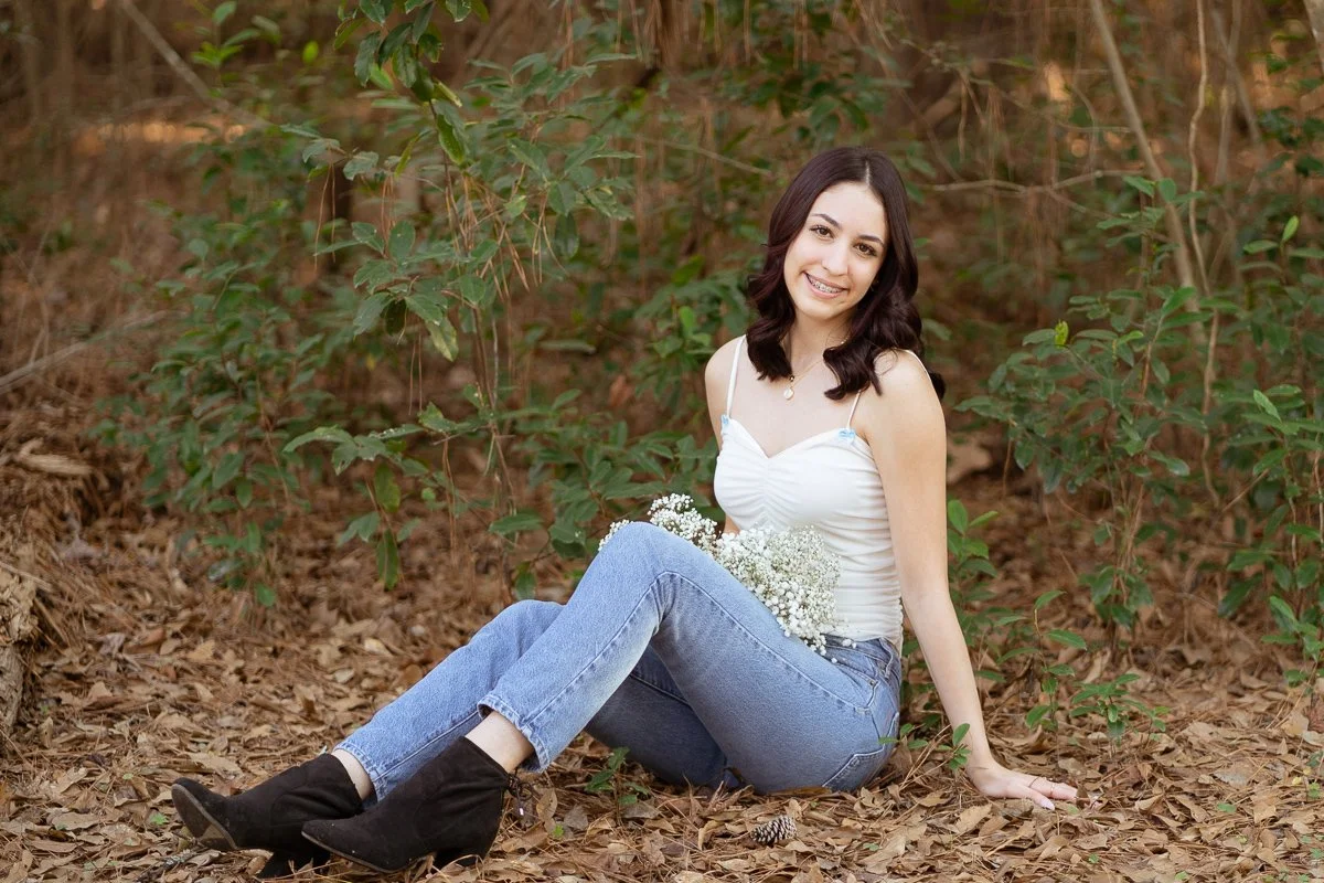 high-school-senior-girl-photographer-29.jpg