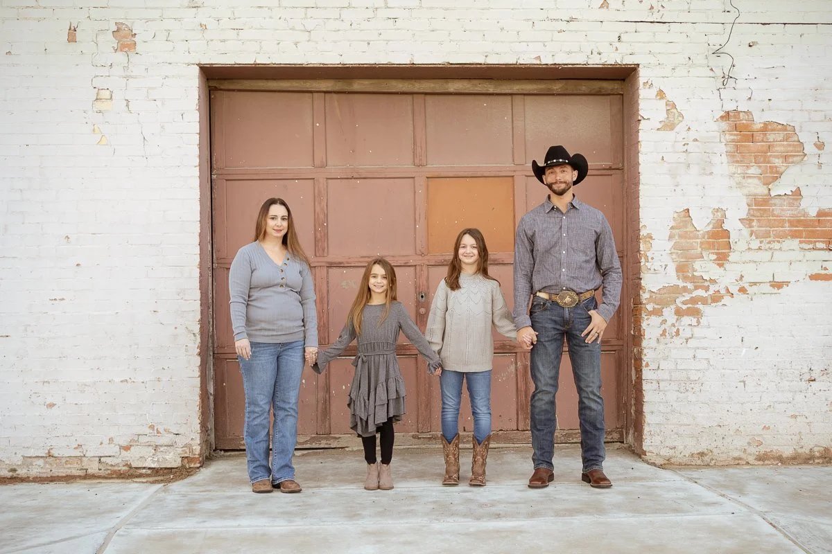 family-photo-shoot-in-nature-2.jpg
