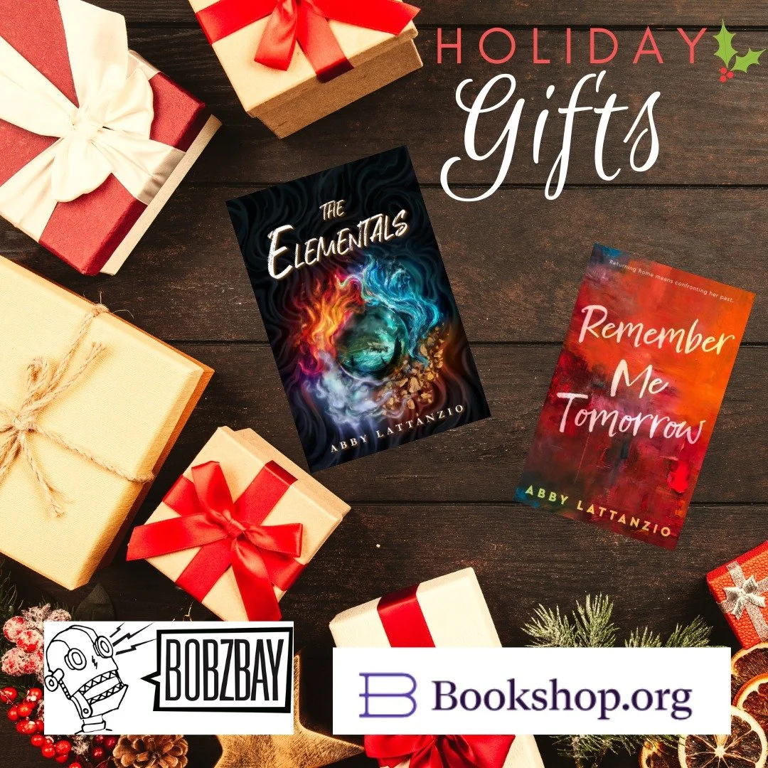Snow is here in Central Illinois and it finally feels like the holiday season! Be sure to support local, indie bookstores as you shop for the holidays! Paperback copies of my books can be found at @bobzbay  and if you can't make it out to the store, 