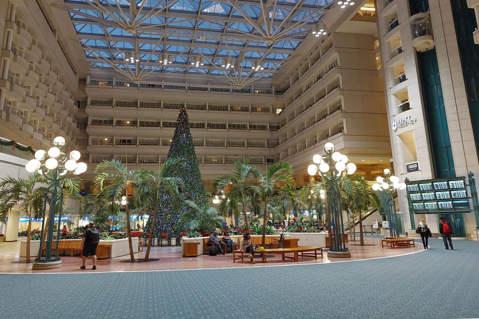 Orlando International Airport MCO Atrium Hyatt Regency