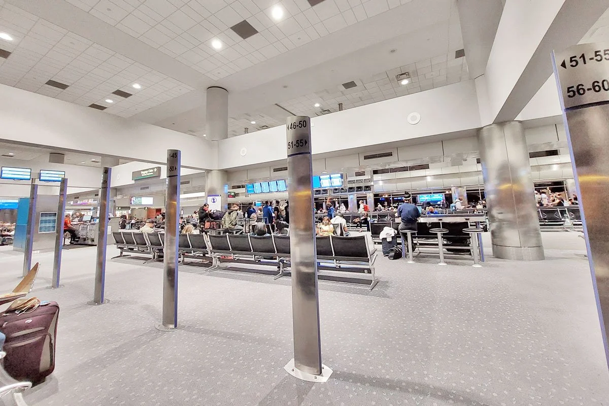 Southwest Airlines boarding group pylons with open seating