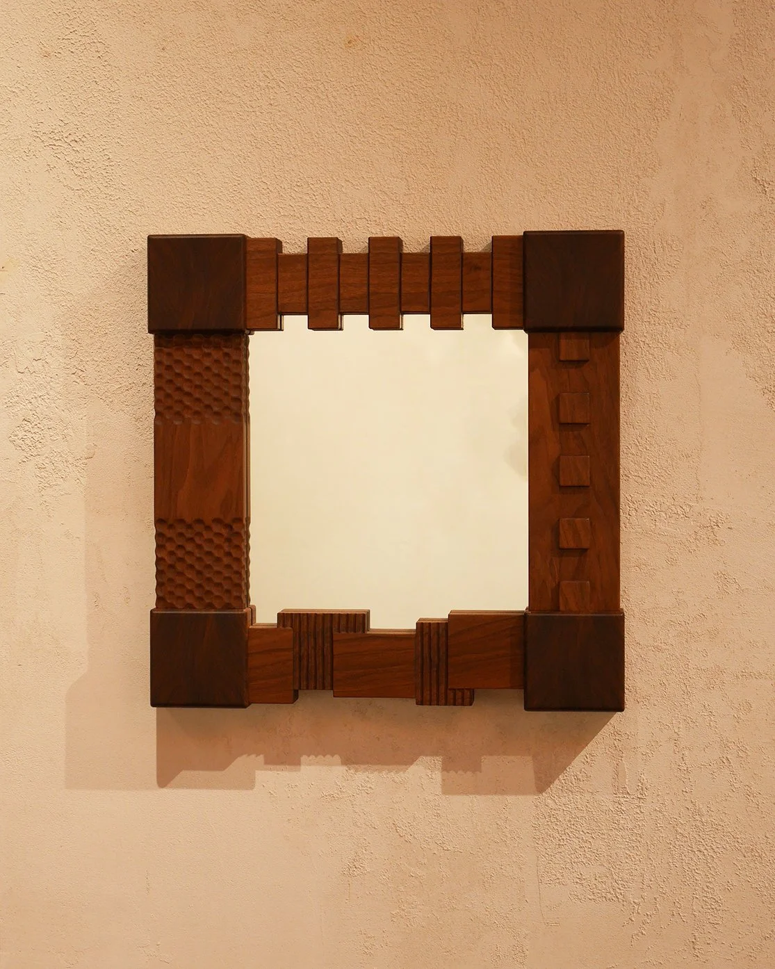 Hanneke Lourens Mismatched Mirror 2.jpg