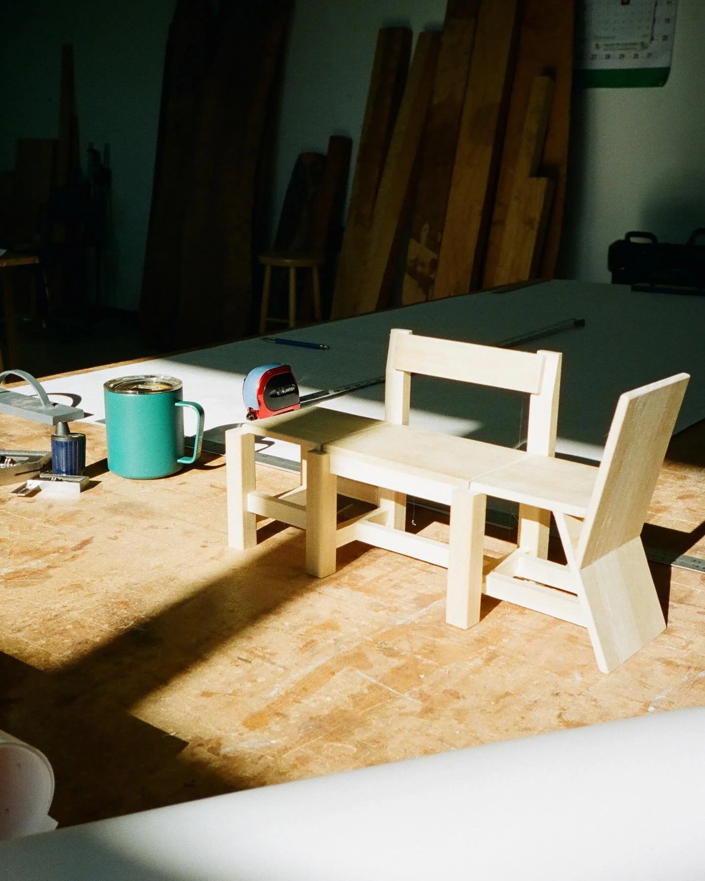 Making tiny pieces of furniture is my love language. I make (and break apart) hundreds of these little guys as I’m designing a collection. Scroll to the end to see my very sophisticated model storage method.
#furniture #furnituredesign #handma