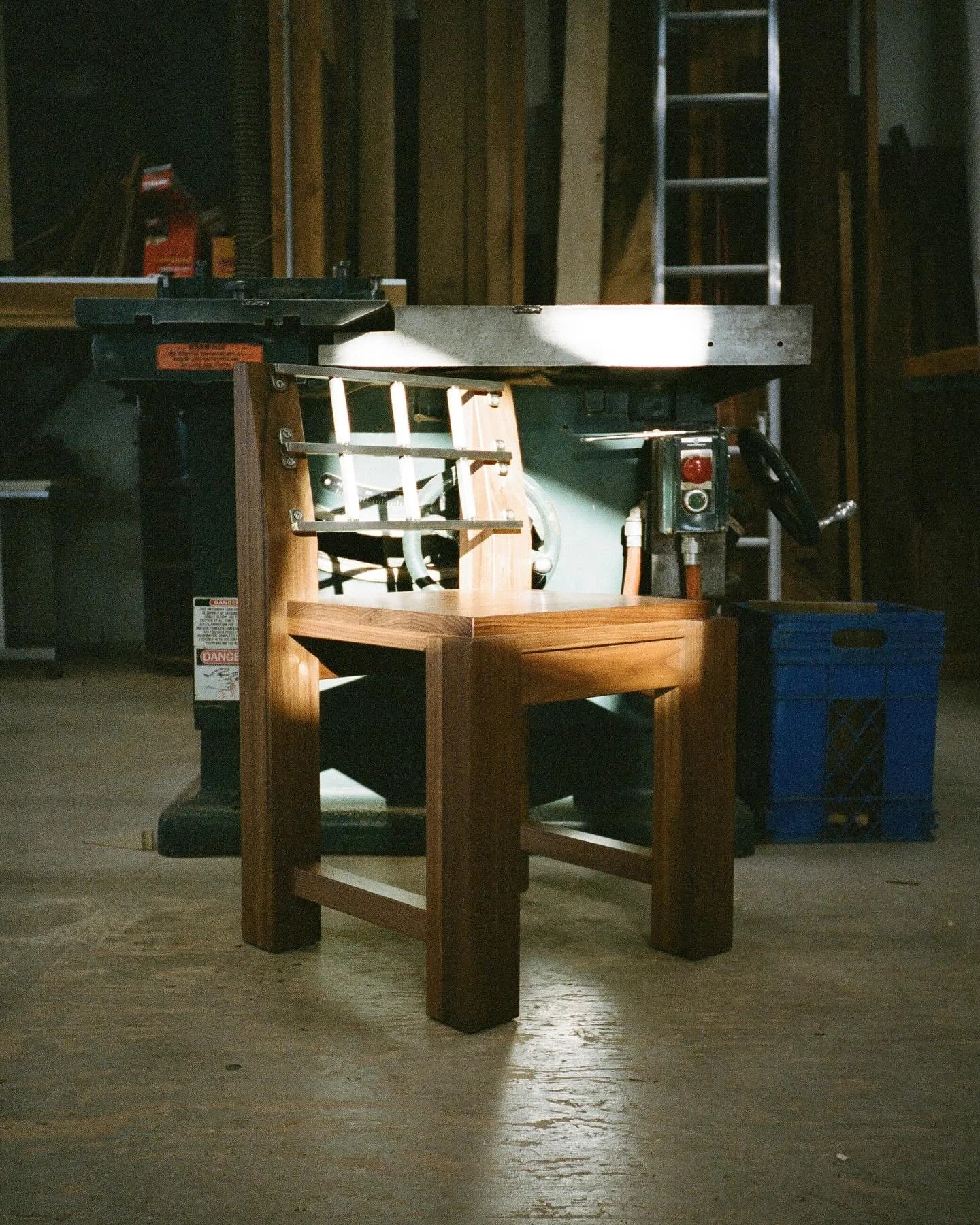 Woodshop photoshoots 💅🏼

MADE BY HAND IN NORTHERN CALIFORNIA

#interiors #interiordesign #homedecor #homedesign #interiordecoration #homesweethome #furnituredesign
#interiordesigninspiration #architecture #sanfranciscointeriordesign #losangelesinte