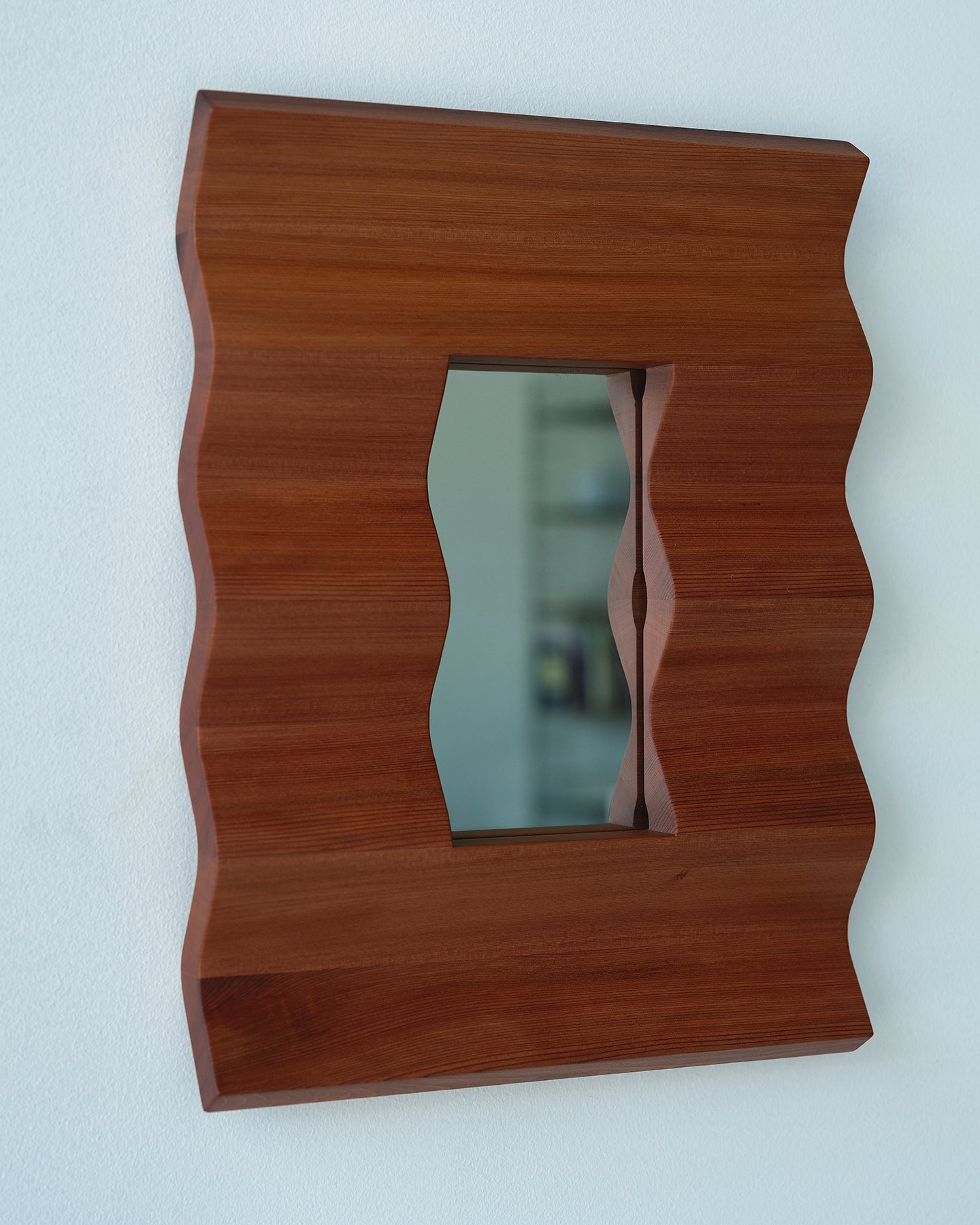 Hanneke Lourens Corrugated Mirror 1.jpg