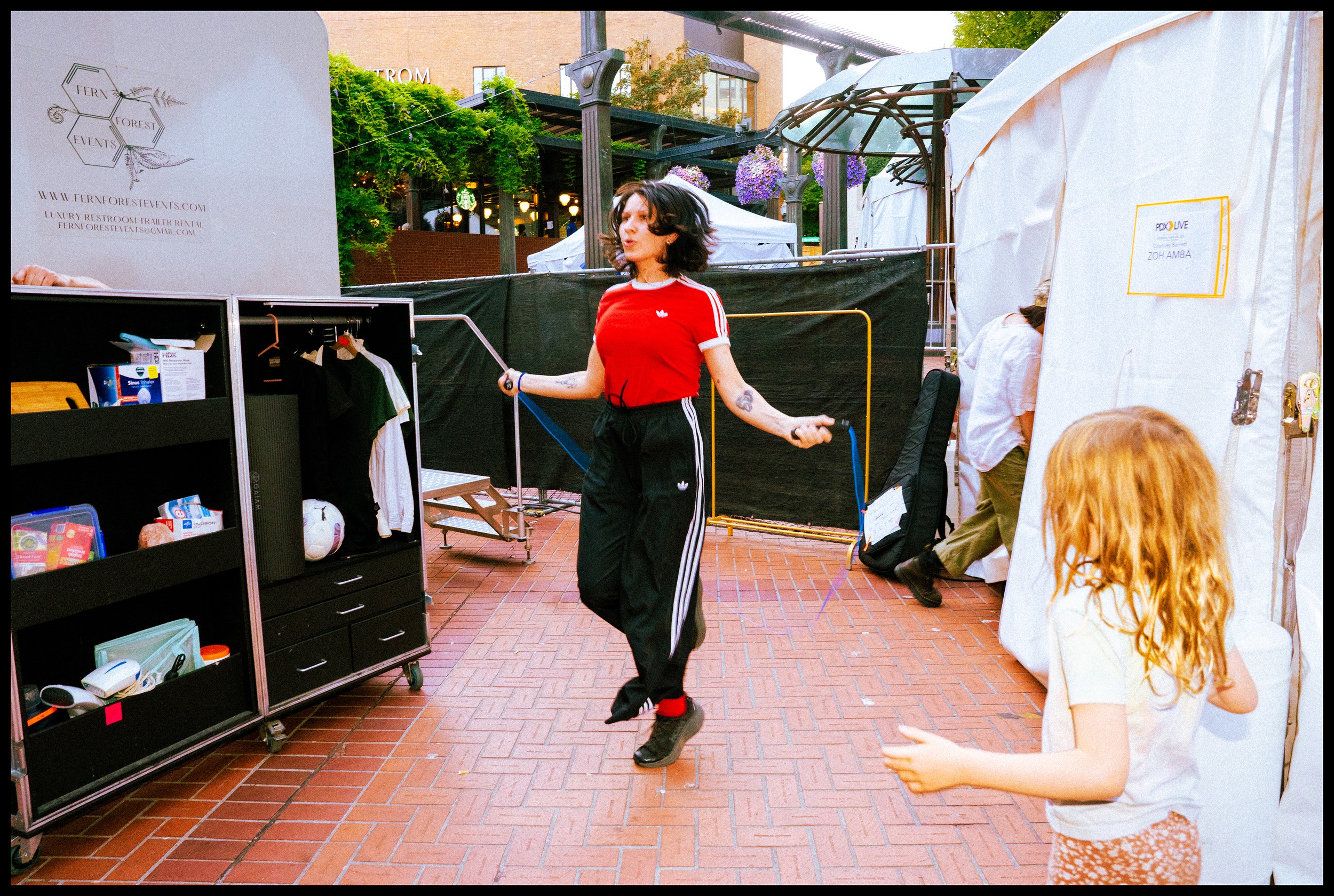 SHEVA-KAFAI-COURTNEY-BARNETT-PORTLAND-19.jpg