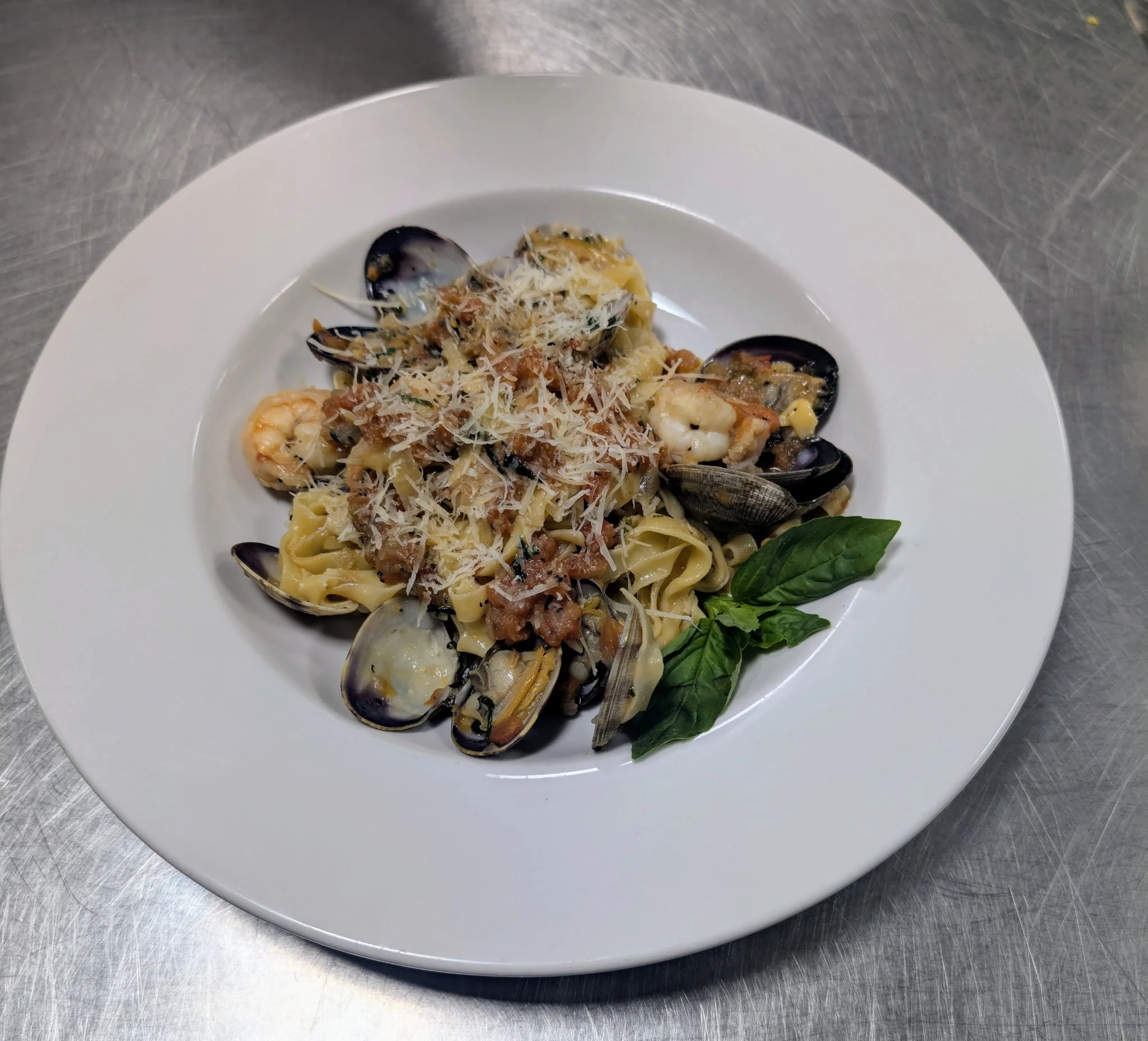 Clam Linguine.jpg