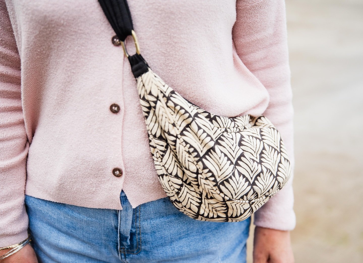 Looking for the perfect stocking stuffer for Christmas? 🎄🎁⭐️ 

Then look no further! Our gorgeous cross body bags are the perfect size for every outing, we absolutely love them! Whether at a festival or simply doing your shopping these are the perf