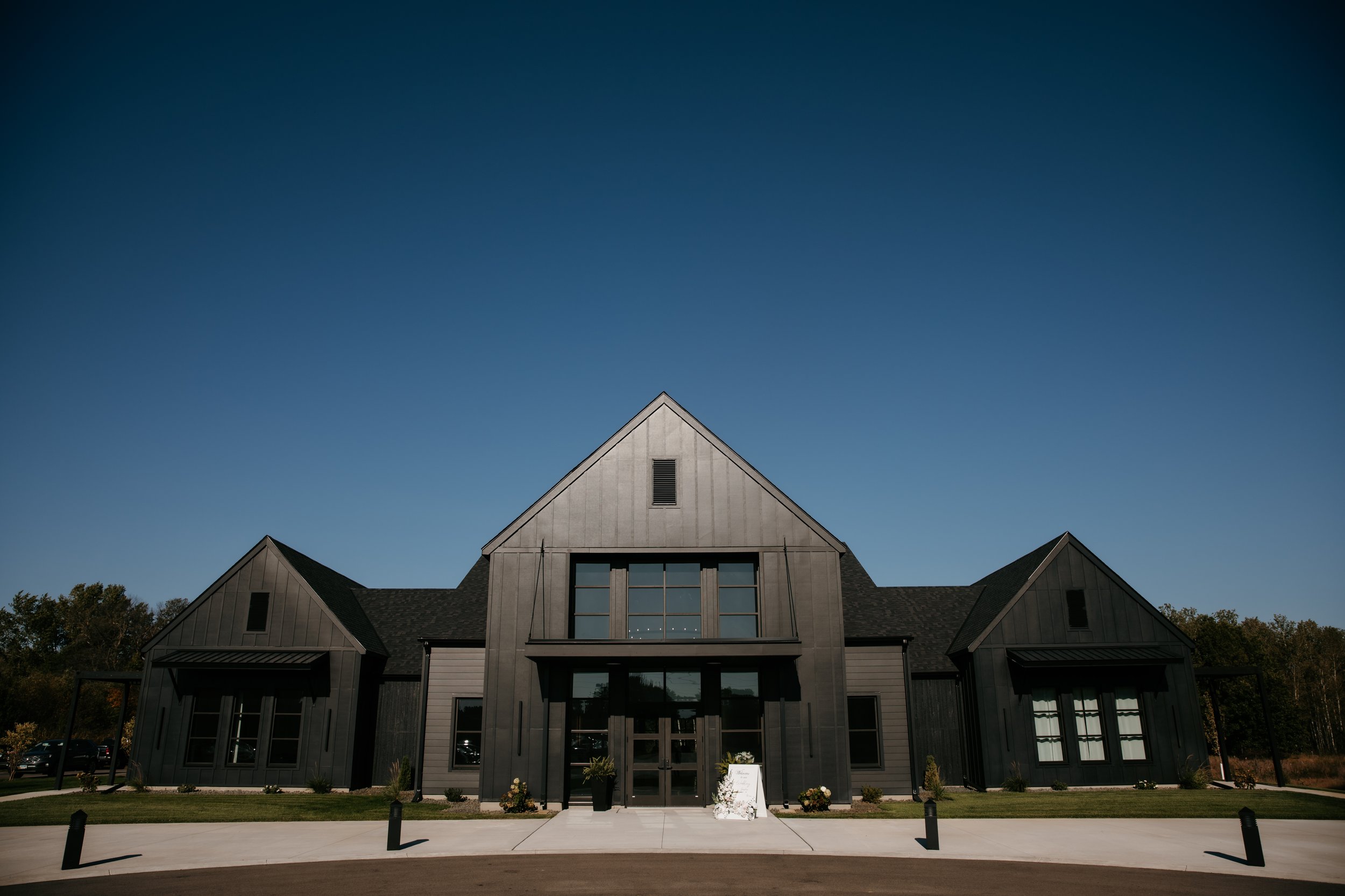 White &amp; Sable Wedding in September