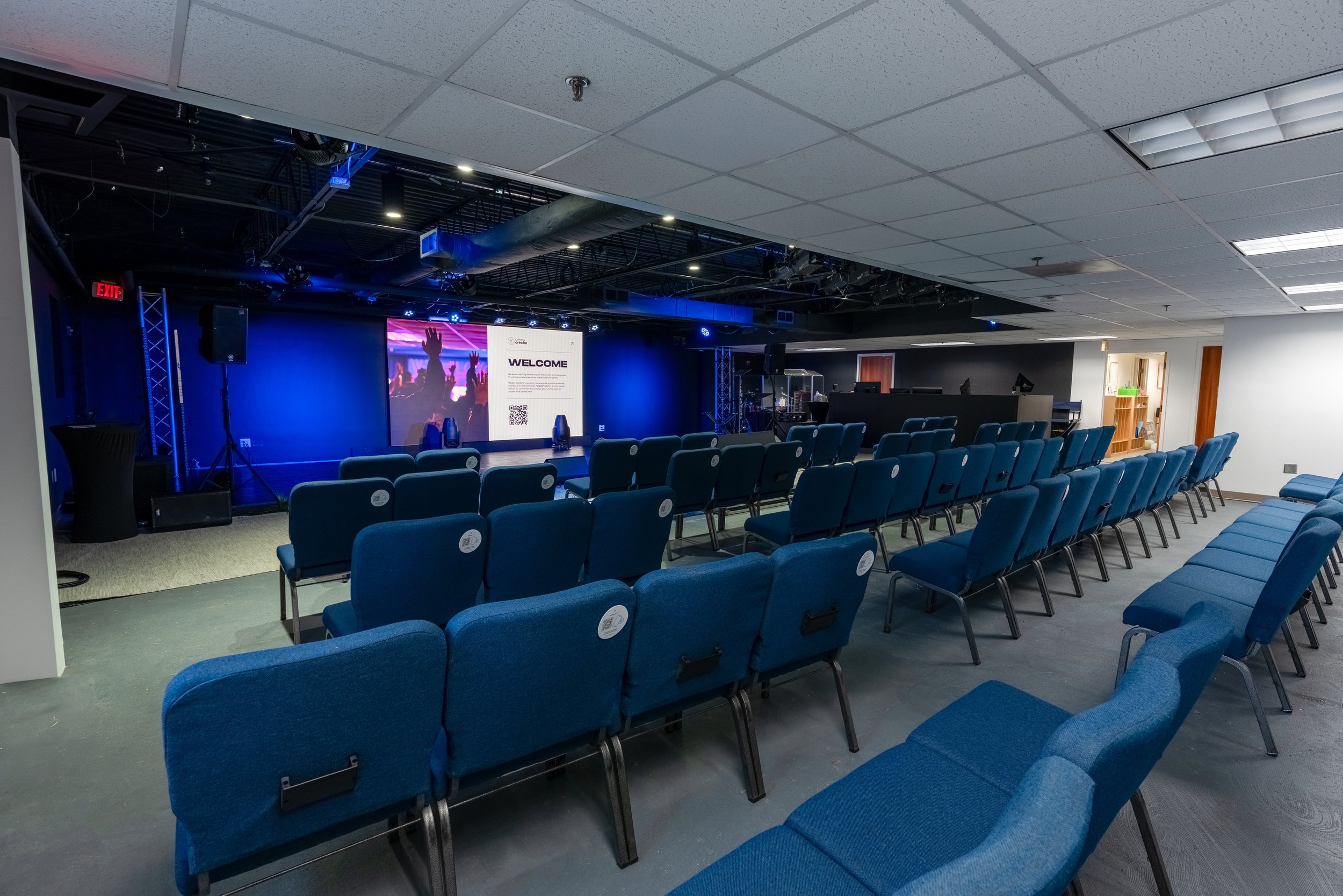 Performance-hall-1-HDR.jpg