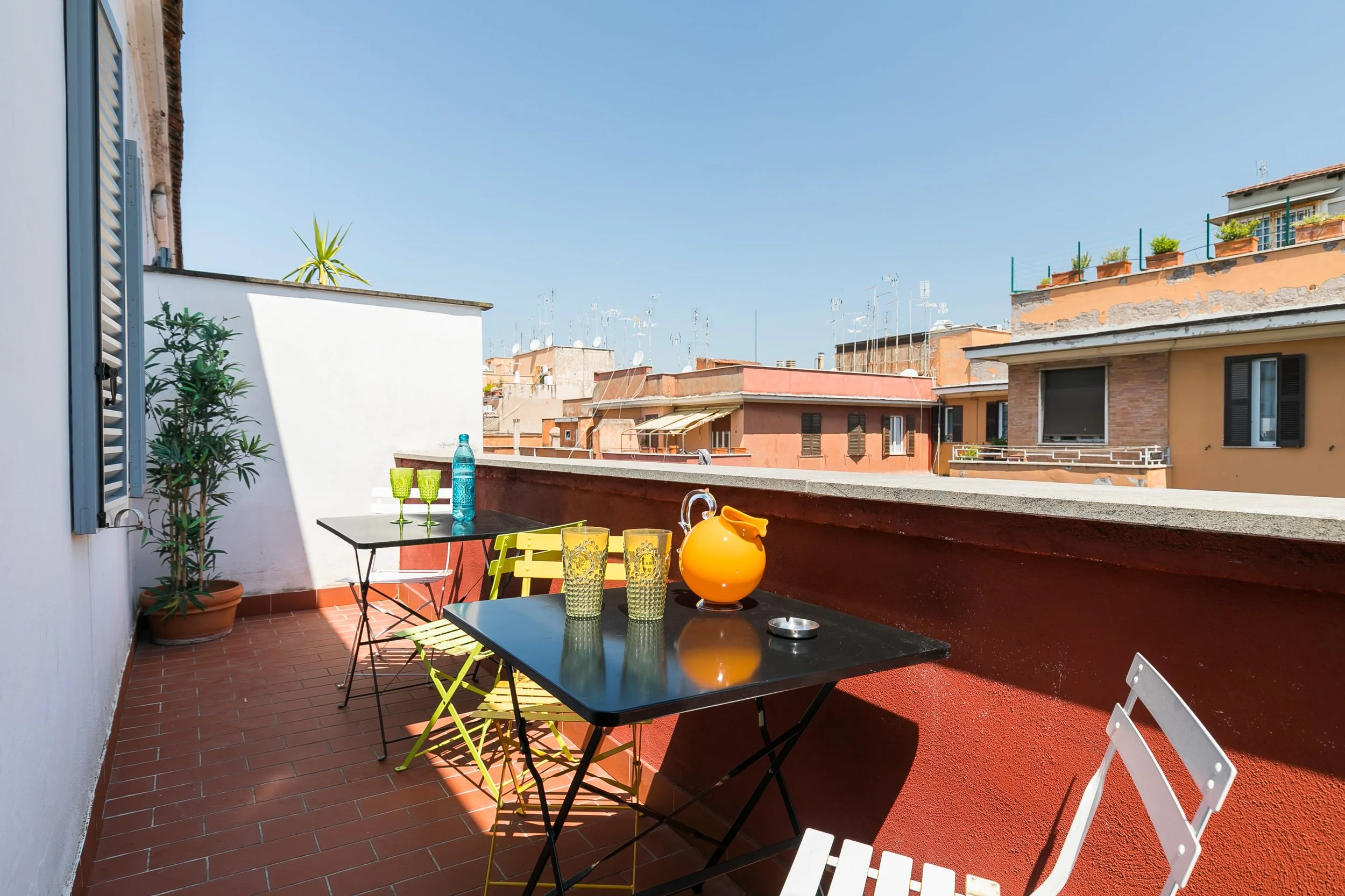Private terrace of an apartment in Rome near the Colosseum