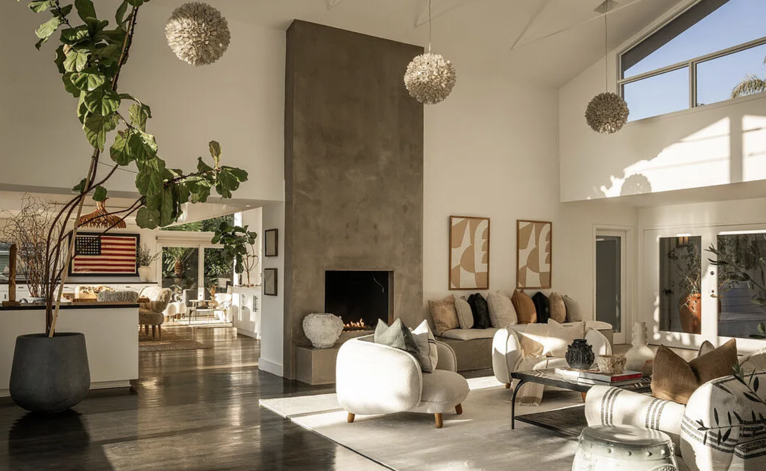 Staging - Pacific Palisades Residence