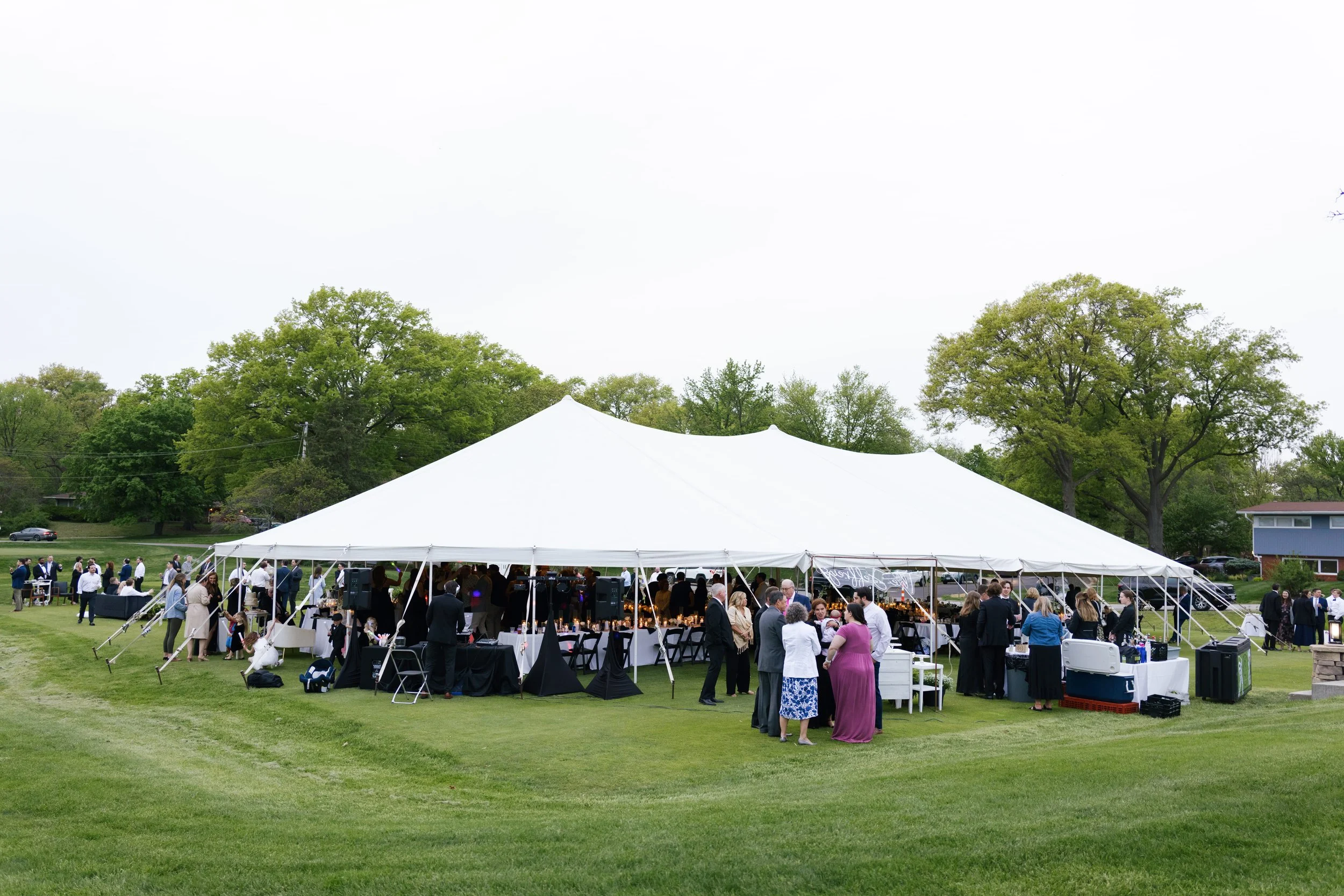 Classic Wedding at the Columbia Country Club