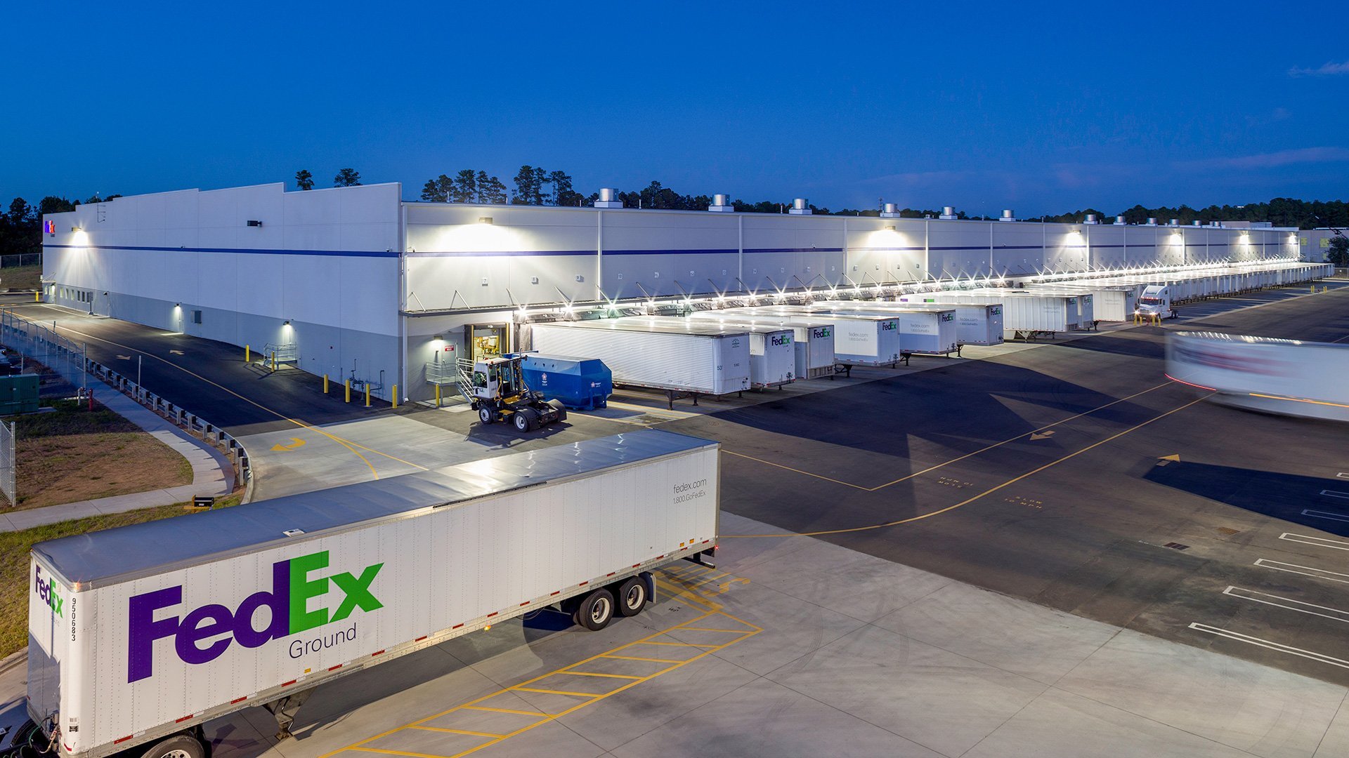 fedex_raleigh_2743.jpg
