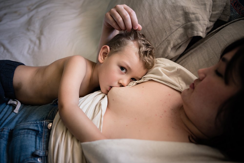 2 austin nursing breastfeeding photography.jpg
