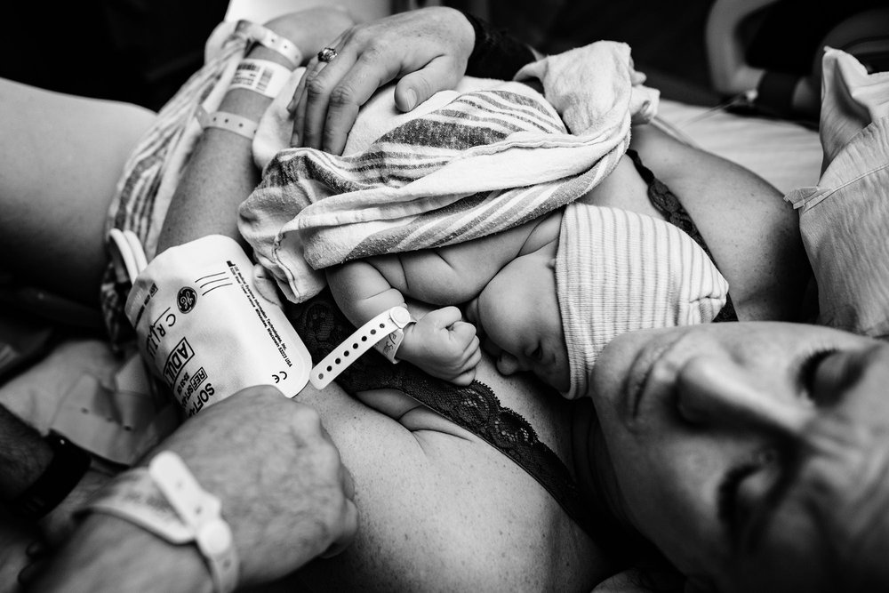 15 newborn arm rolls austin birth photography.jpg
