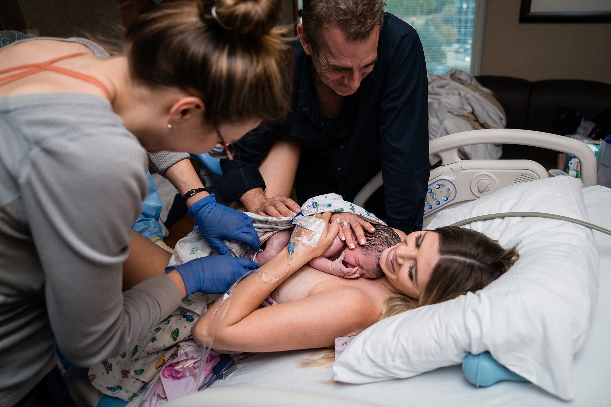 austin-hospital-birth-photographer-16.jpg