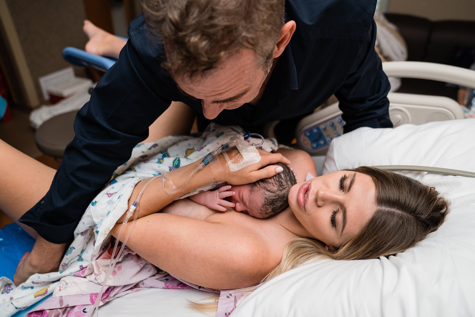 austin-hospital-birth-photographer-18.jpg