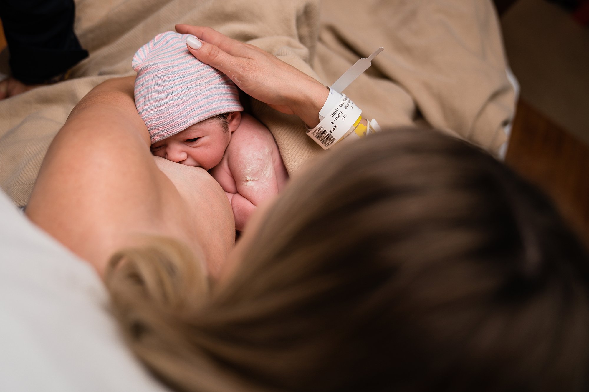 austin-hospital-birth-photographer-38.jpg