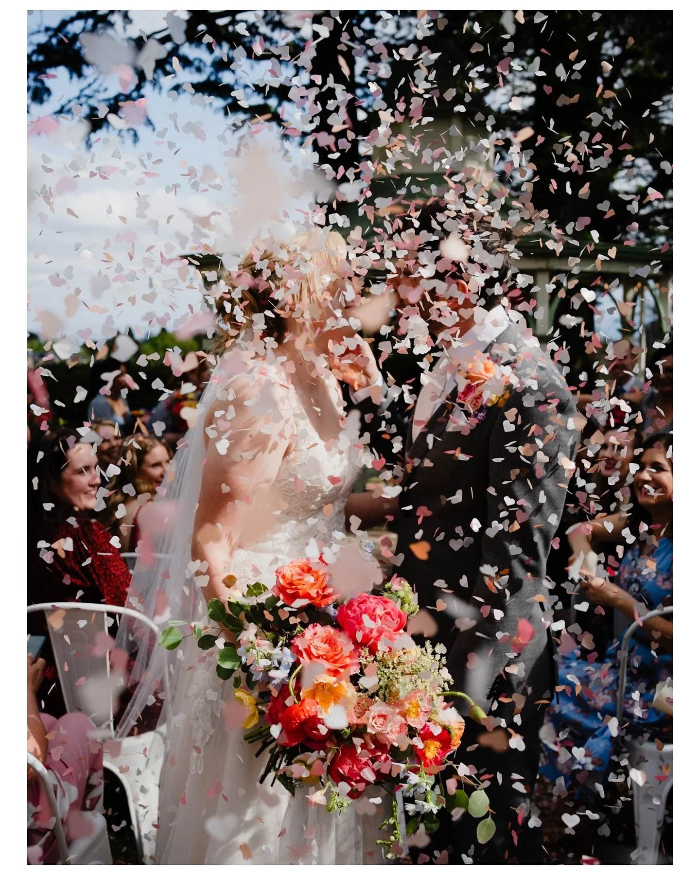 Should we have confetti ? 
ALWAYS YES ! 
Some venues don’t allow confetti as it can be messy so make sure you always check. Honestly it makes for some epic aisle exit shots 😍✨❤️🌸
#sydneywedding #bluemountainswedding #microwedding #weddingp