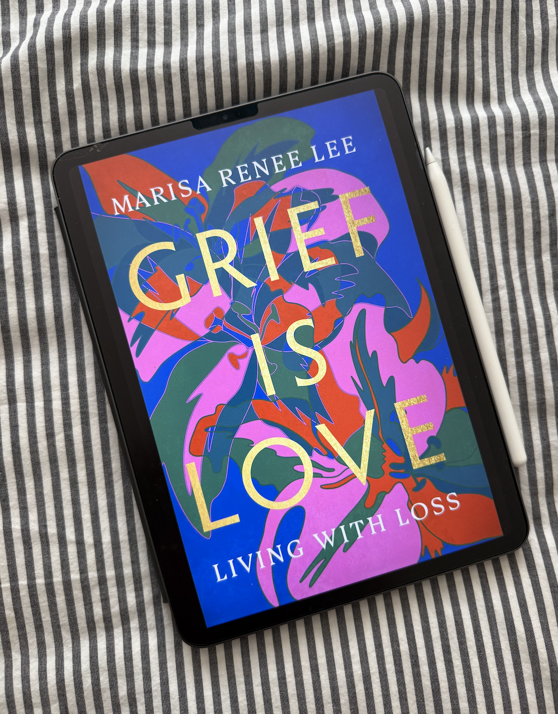 Book Review: Grief Is Love by Marisa Renee Lee