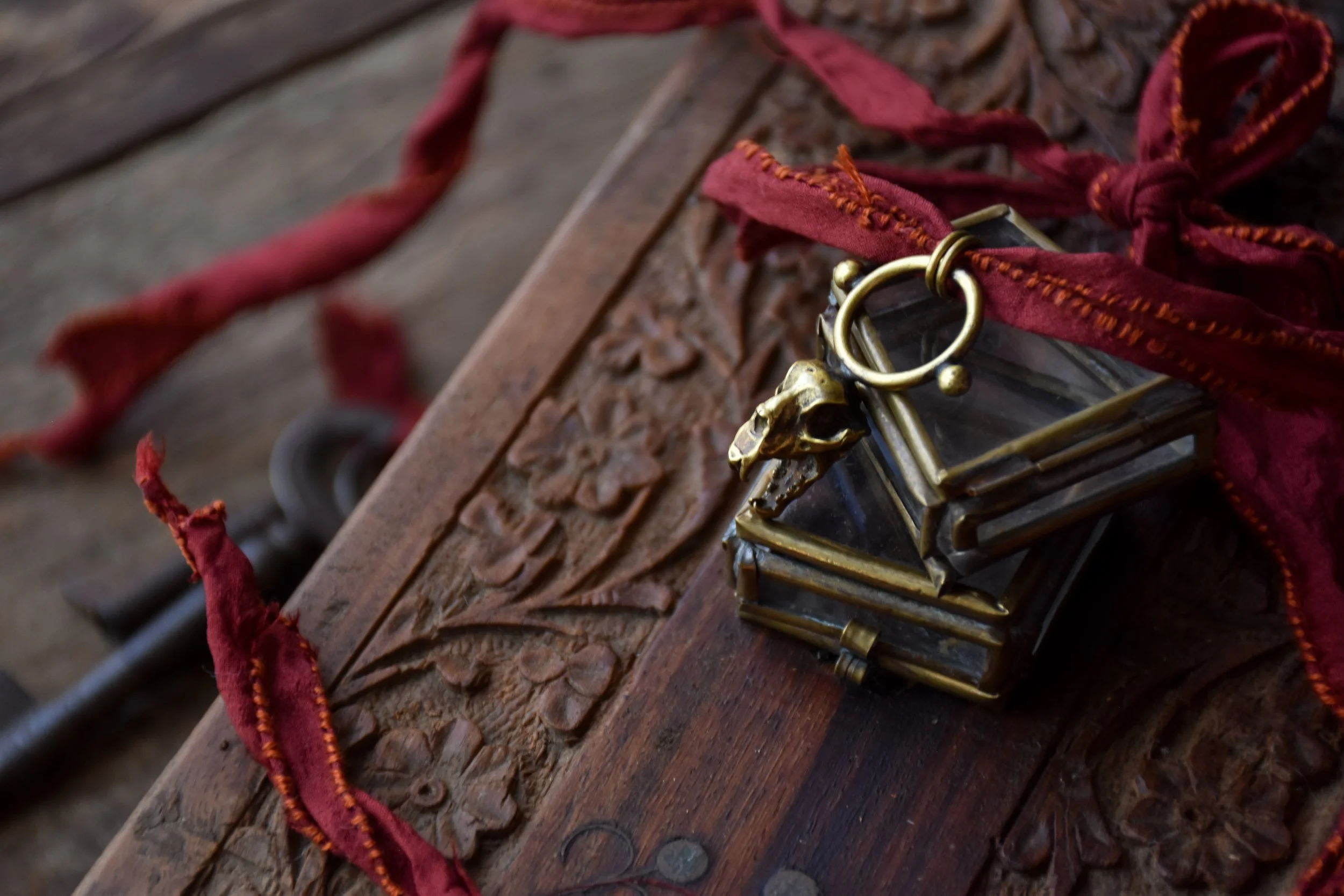 tigerskullamulettalismannecklace.JPG