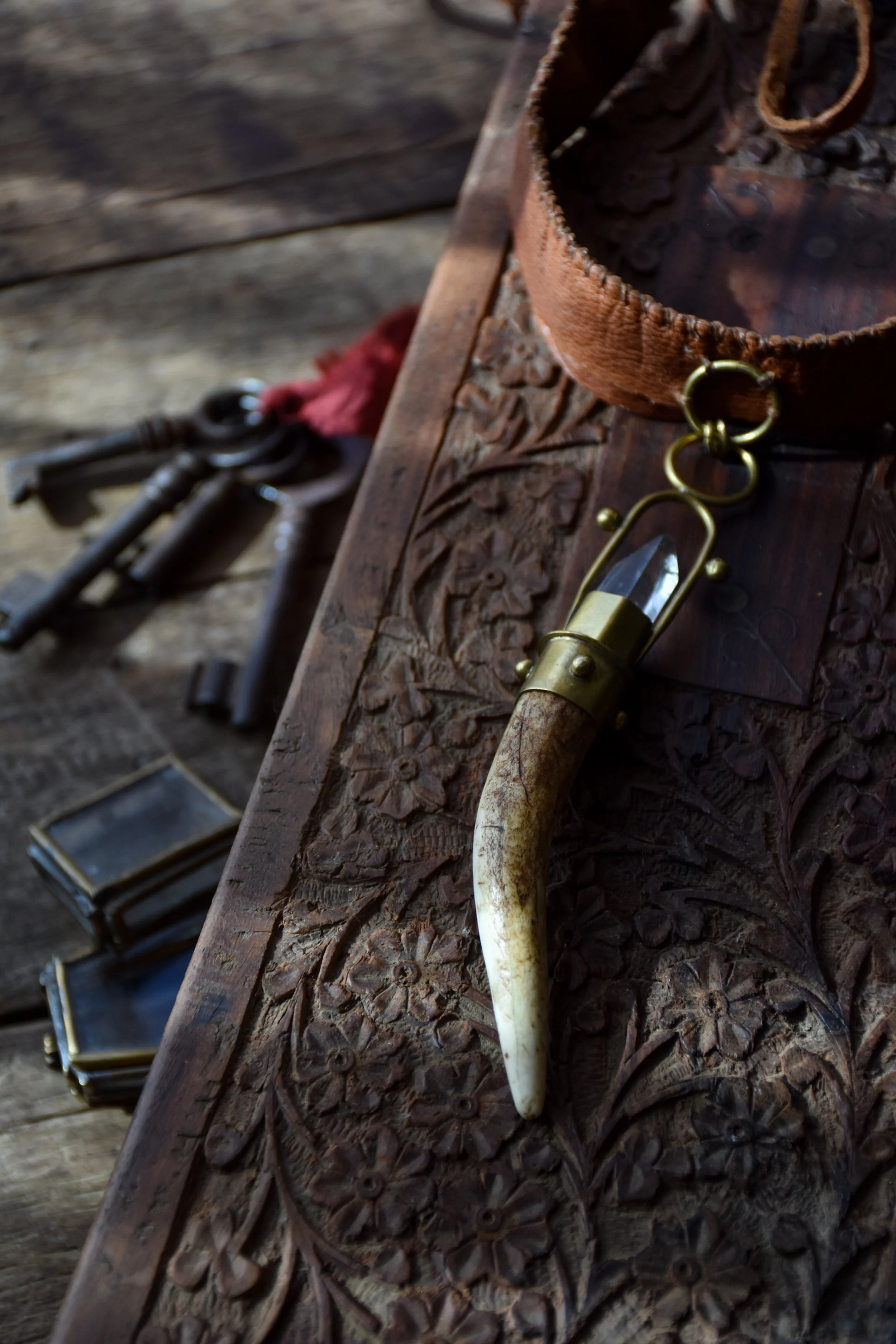 leathernecklacedeerantler.JPG