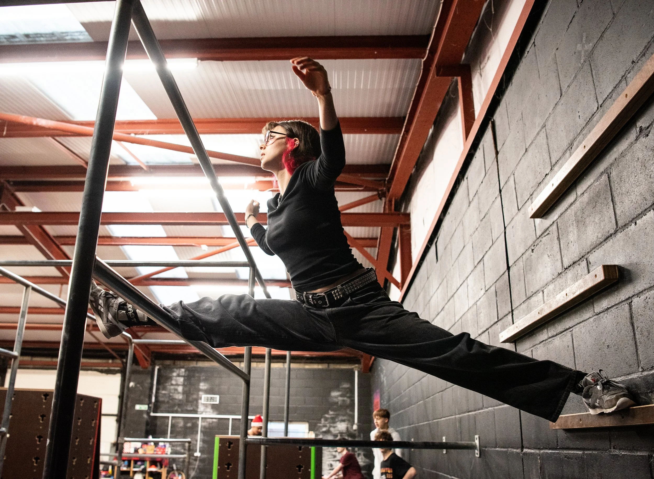 Parkour vs Gymnastics: What’s the Difference and Which Is Better for Kids?