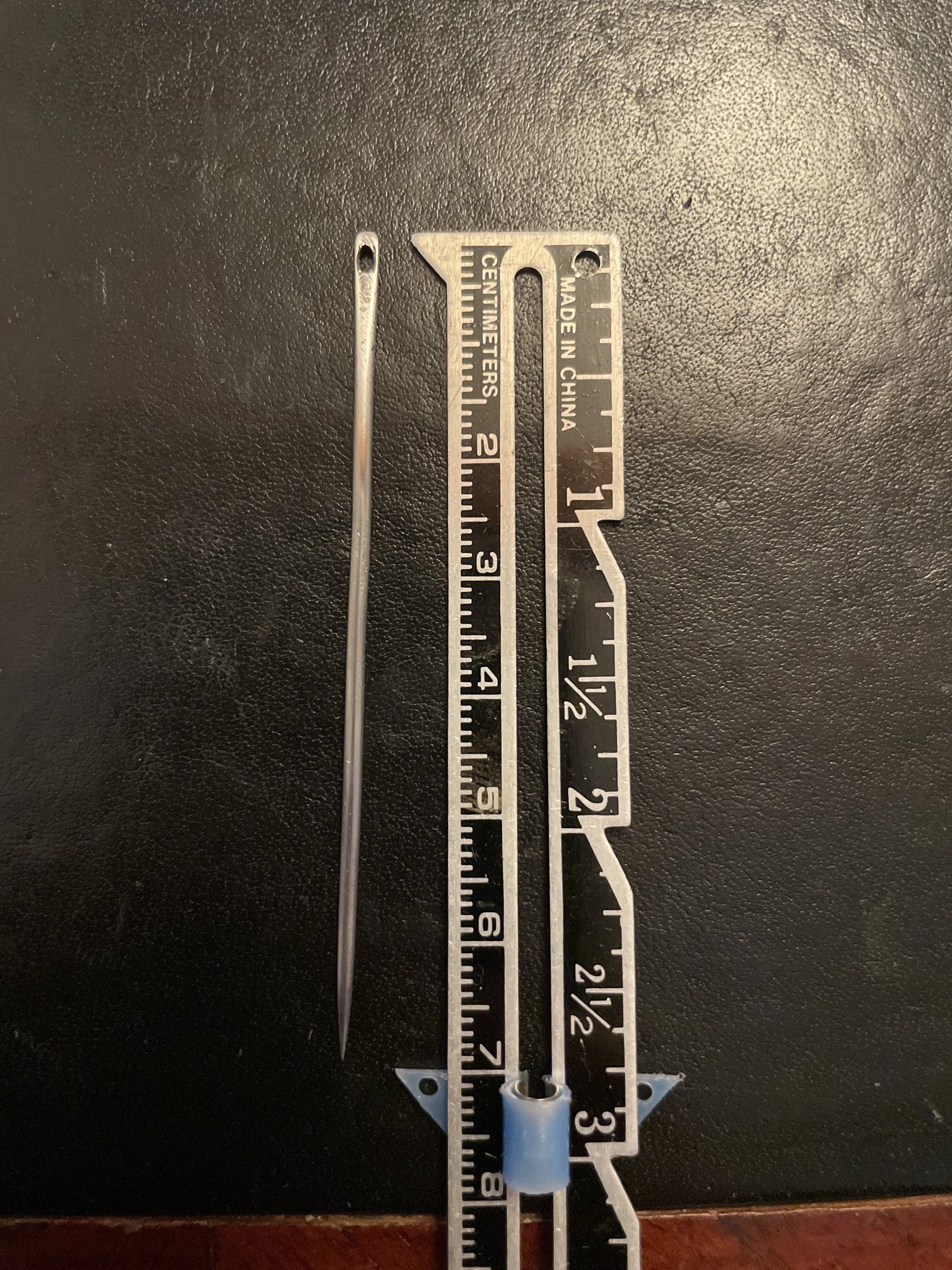 7cm - Historical Needle