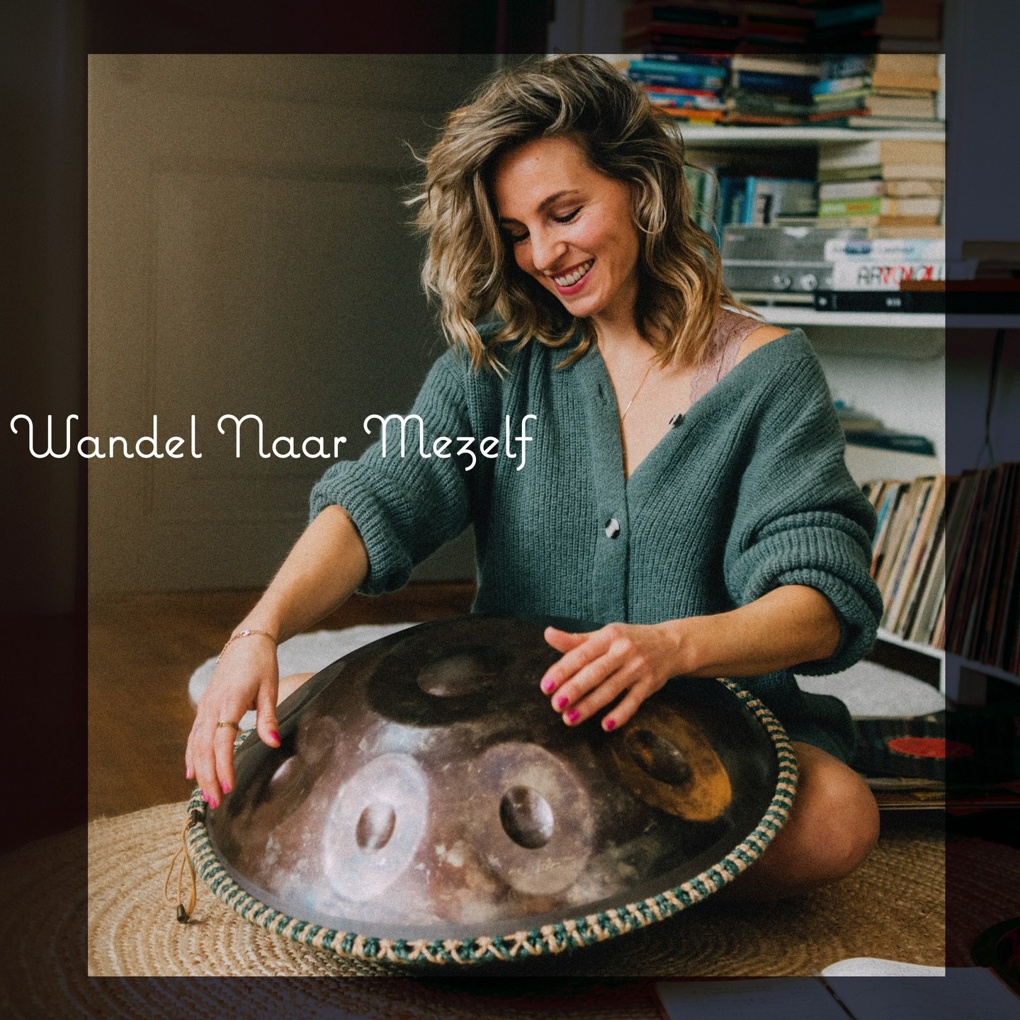 Yessss! Het album Wandel Naar Mezelf is er! 🤸🏼🙌 Na ruim 2 jaar losse releases is het eindelijk zover.

Er is nog &eacute;&eacute;n laatste liedje aan de plaat toegevoegd, geschreven op de handpan samen met @maaikeouboter: Oh Het Leven.

De titel o