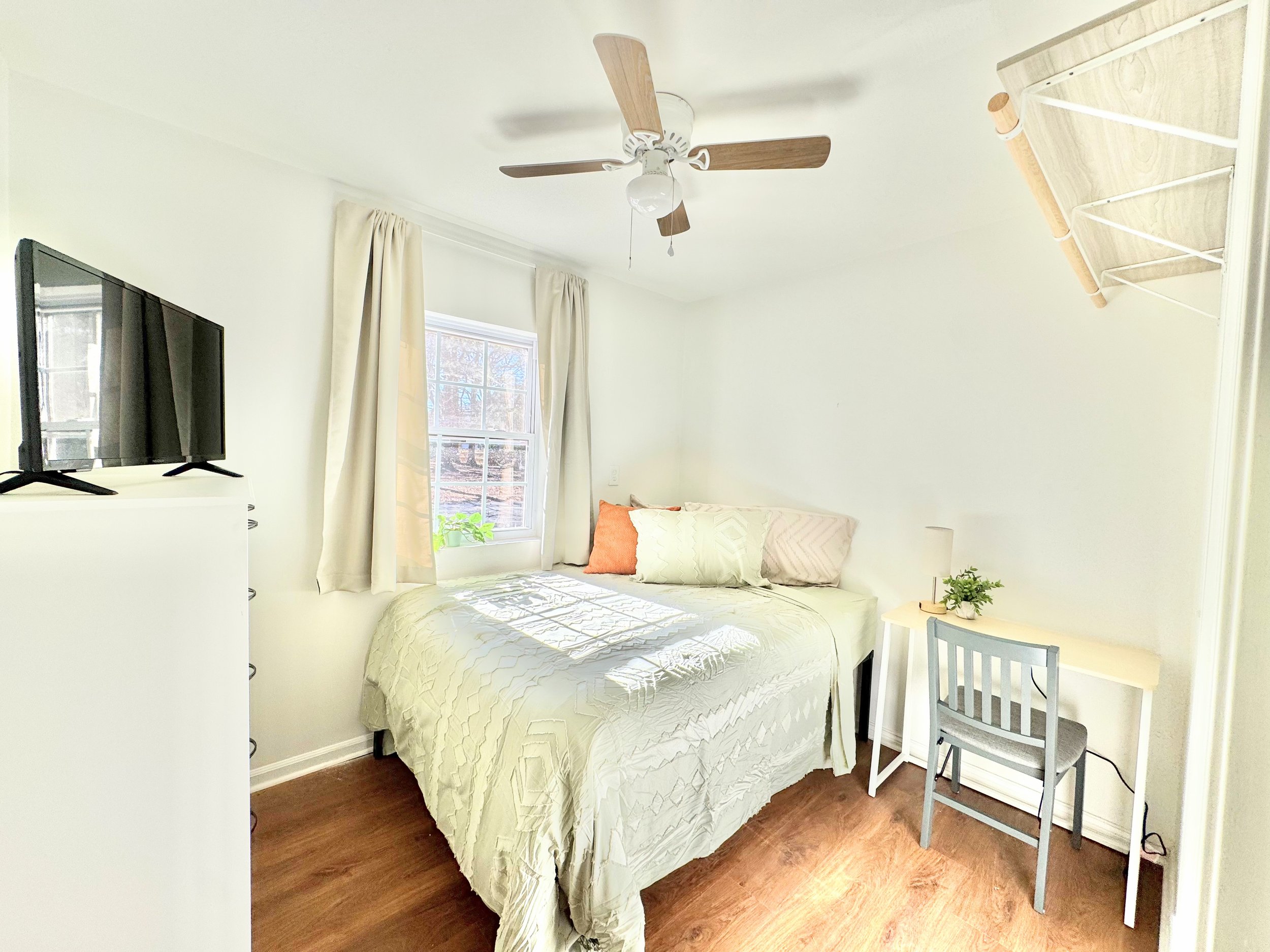 Room_5.jpg