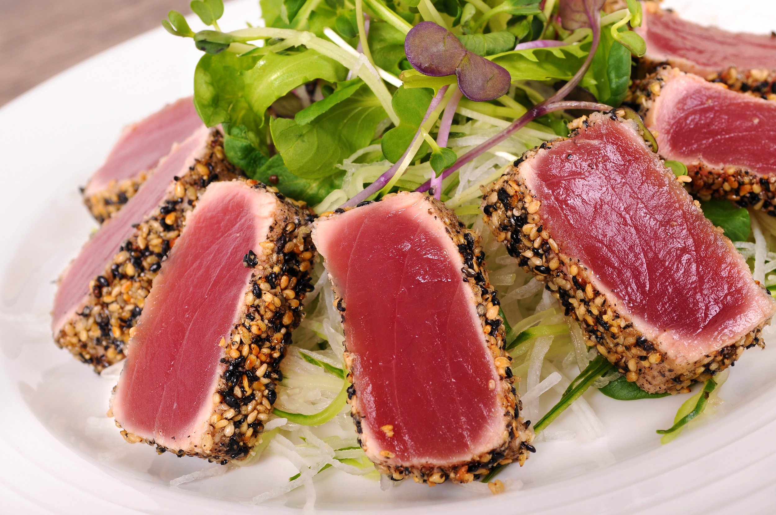 Tataki de thon en croûte de sésame : délicieux et facile